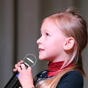 MICROCKING Bezprzewodowy System Mikrofonowy 4 Mikrofony Ręczne Duży Zasięg — miniatura 6