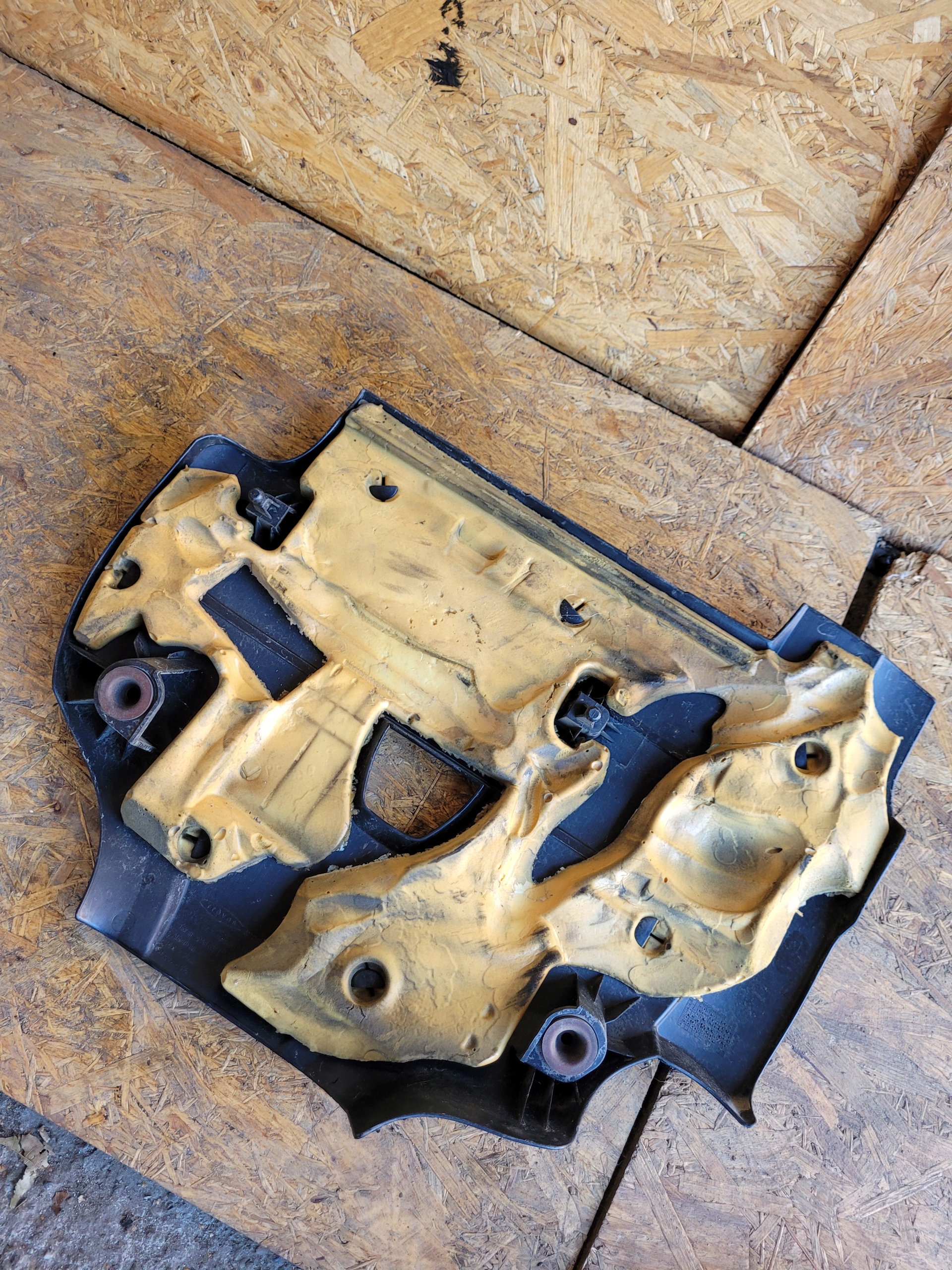 engine housing cover PSA 300229579