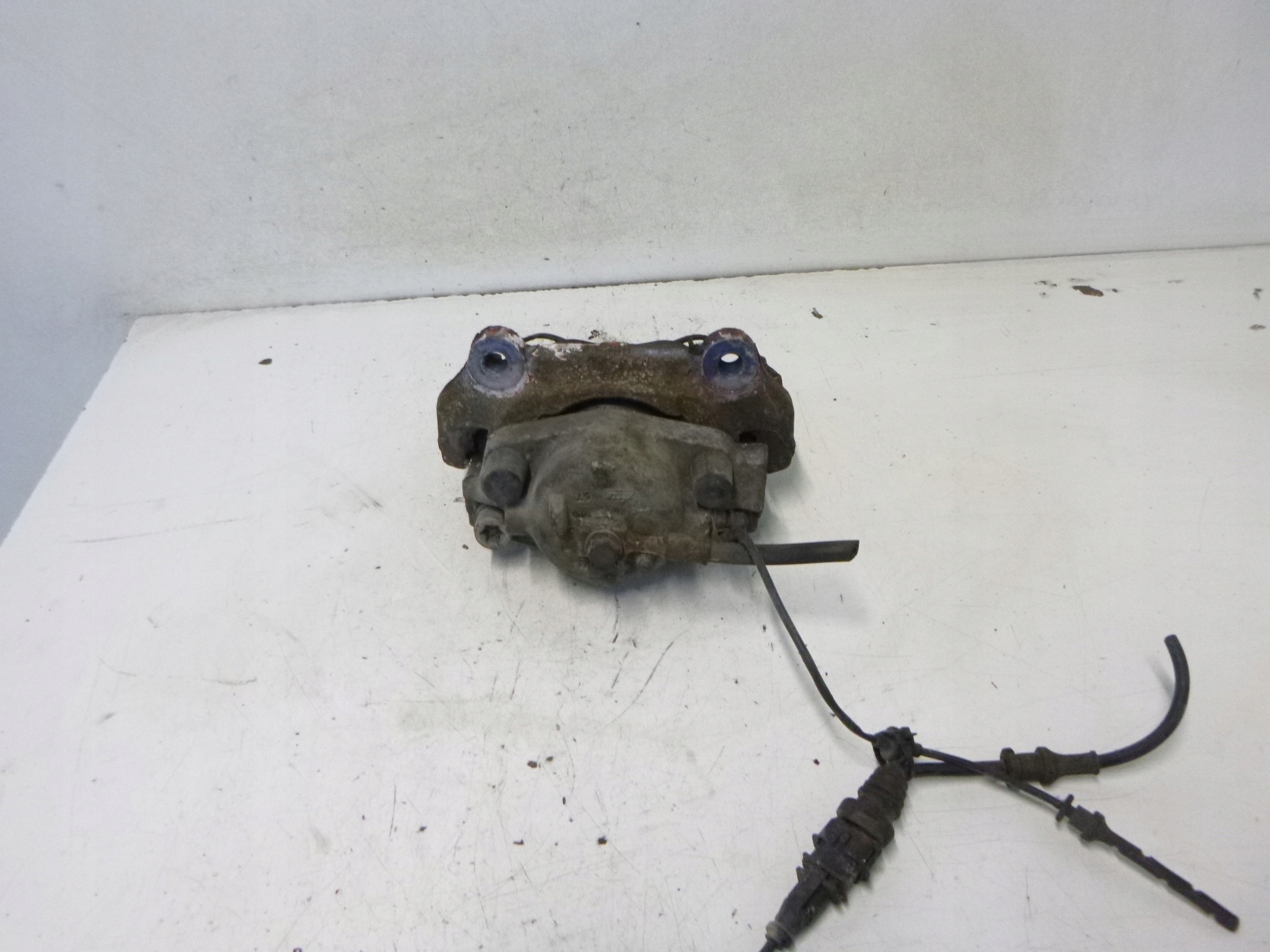 caliper brake front Opel Vectra C 2.2 2003