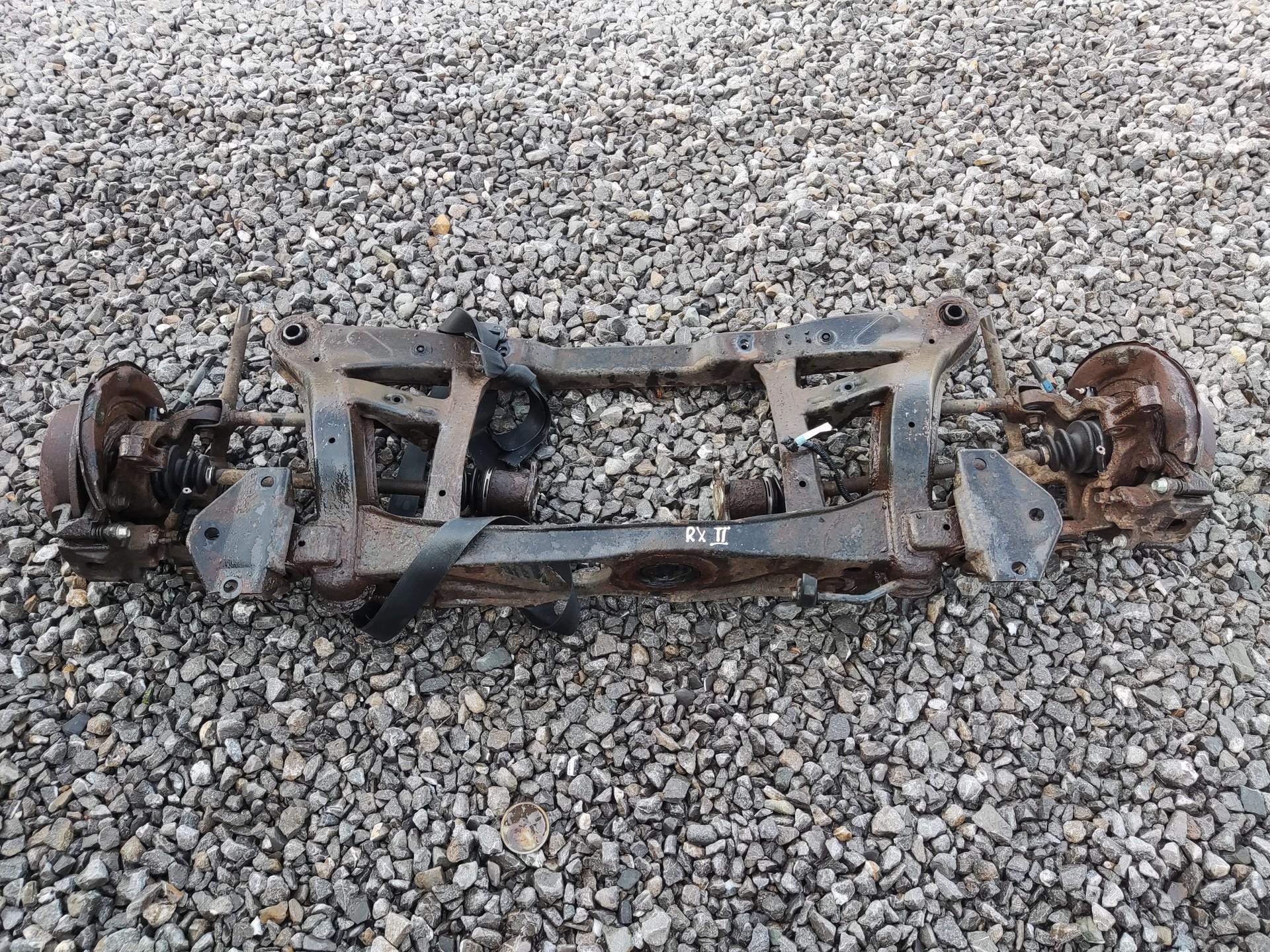 axle beam axis sider rear part rear semi-axis LEXUS RX II hybrid 2003-2008