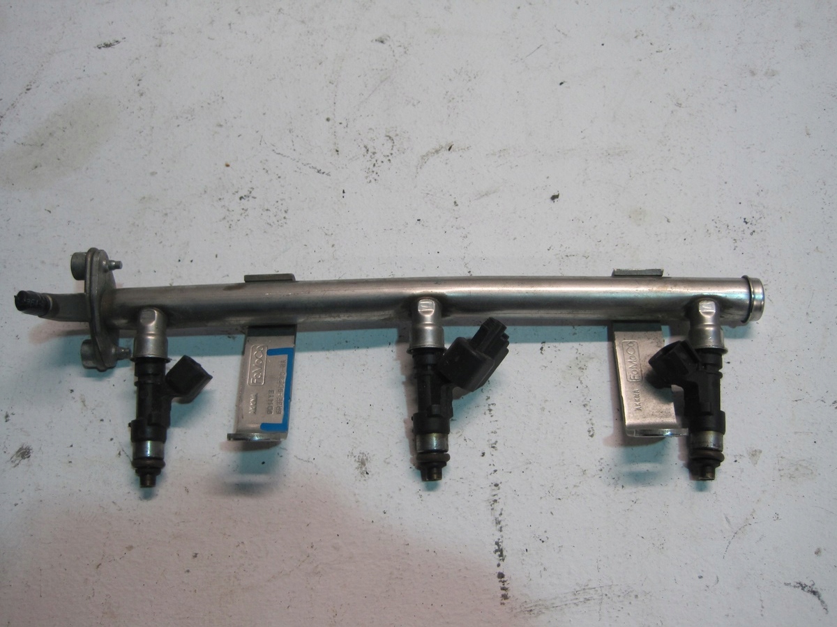 Rampe injection Ford Mustang 3,7 4,0 6R3E-9D280-BA
