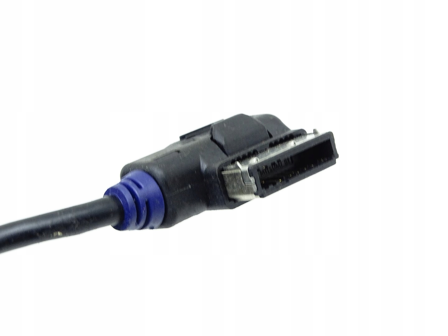 KABEL PRIJENOS ADAPTER MMI IPOD AUDI A1 A3 A4 A5 A6 A7 A8 Q7 R8 4F0051510K