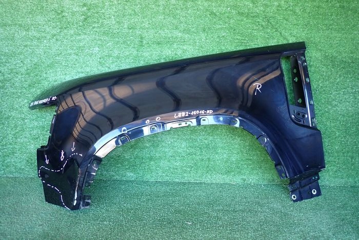 LAND ROVER DEFENDER II 20- fender left front front