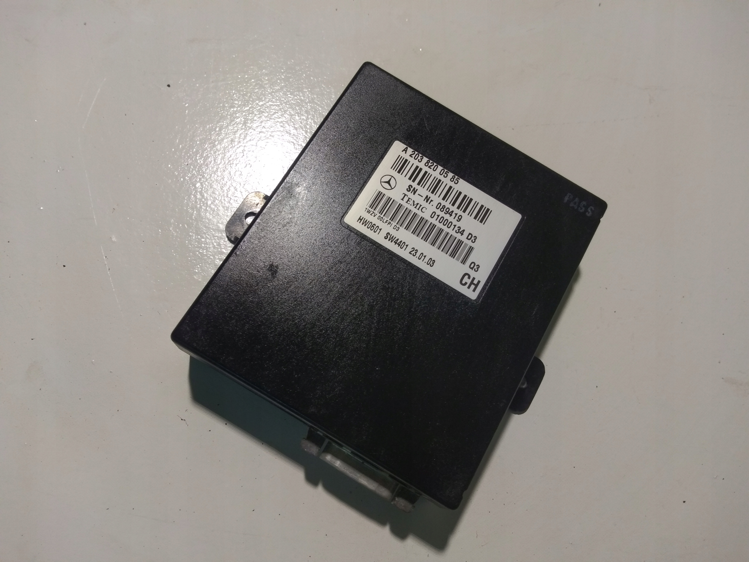 module MERCEDES W211 W220 W215 W203 2038200585