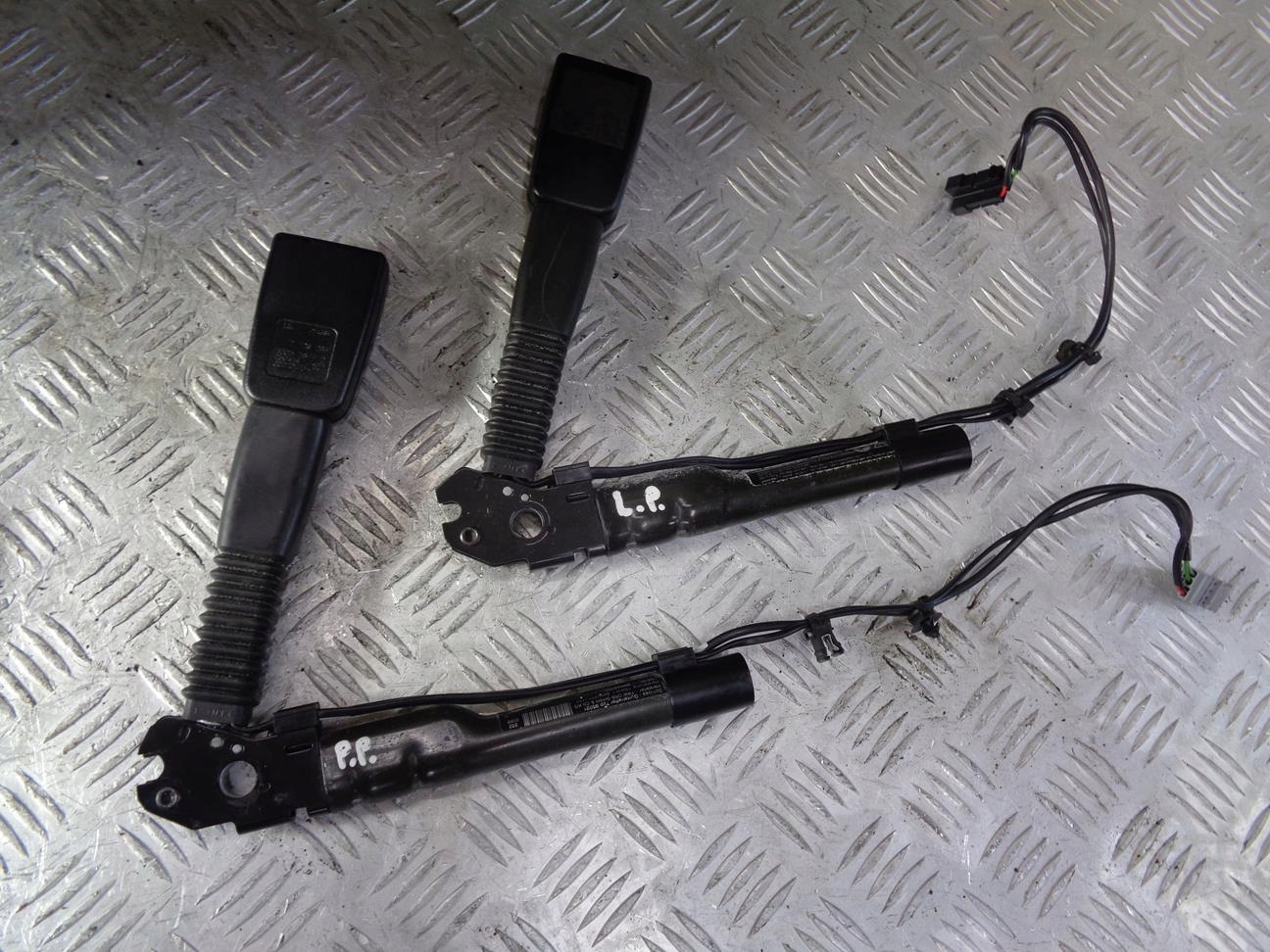 торпеда консоль подушки безопасности BMW 1 E87 E81 04- европа