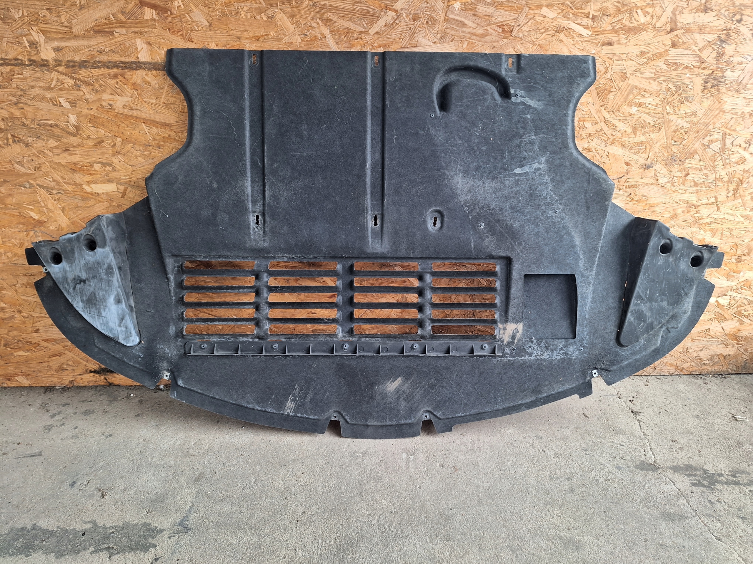 Захист під двигун Бентлі Континентальw3 825 235