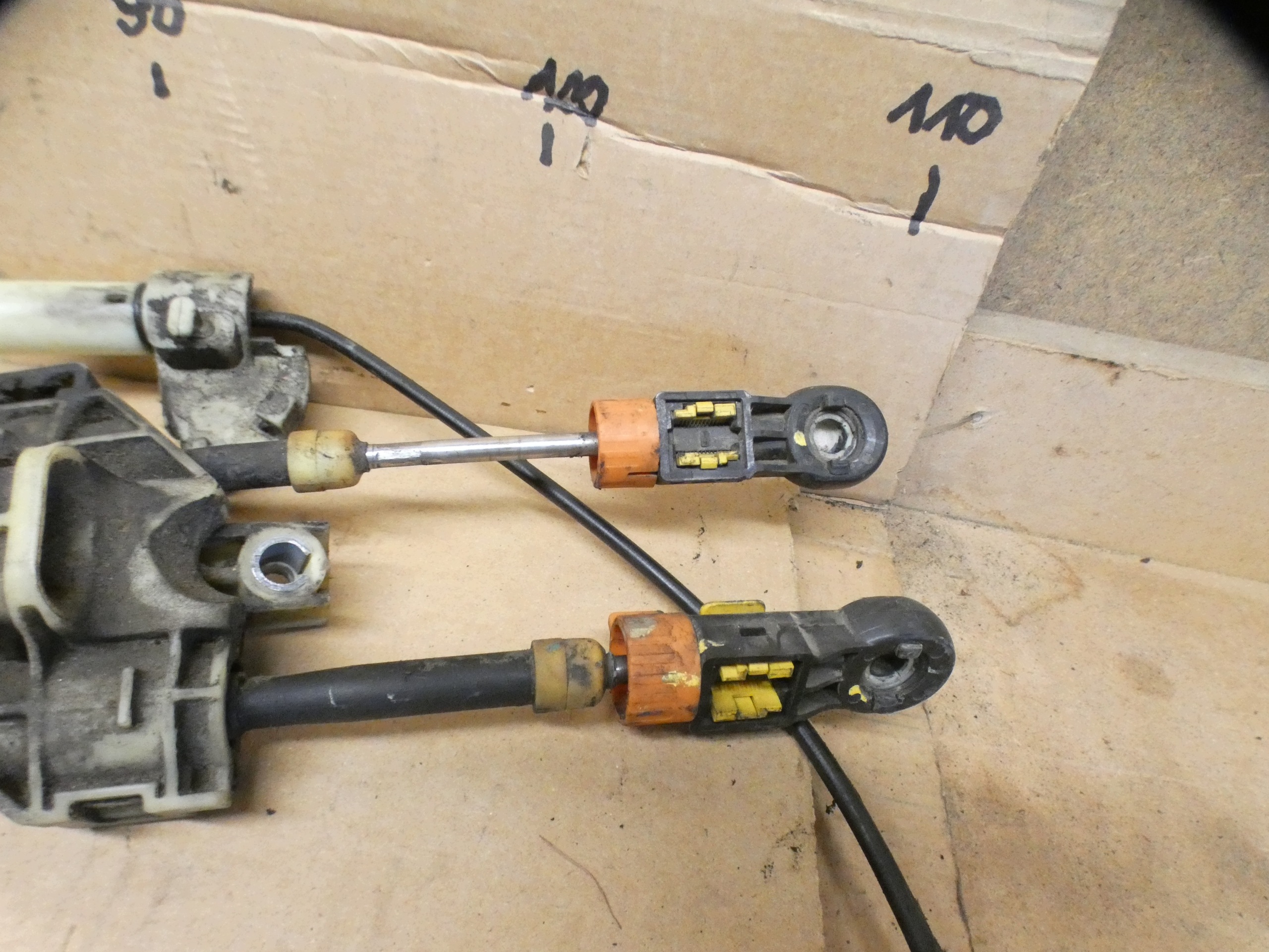 bowdenzug schalt getriebe Peugeot 3008 II