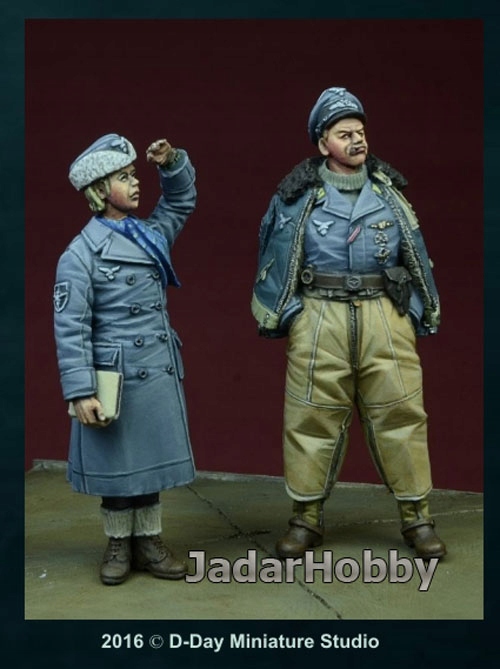 D-Denní miniatura 35076 Luftwaffe Pilot & Helferin