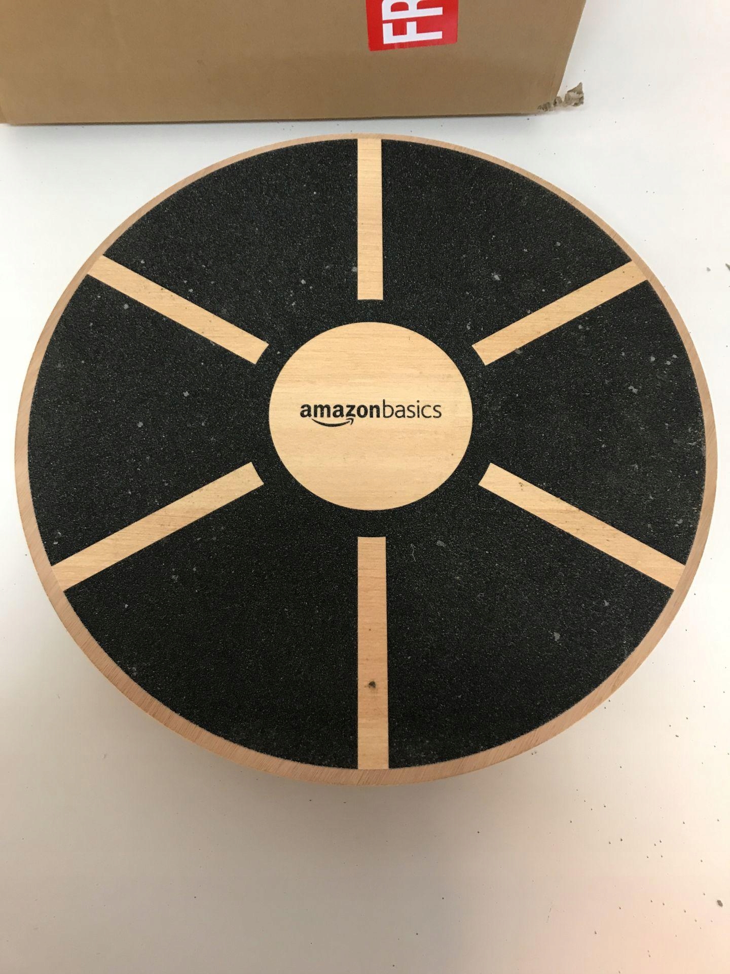 TRICKBOARD AMAZONBASICS IR97339BK 40 X 40 CM Model IR97339BK