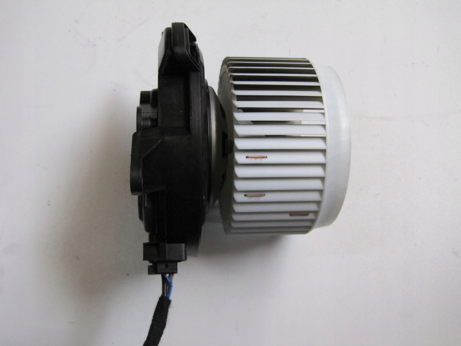 ventilátor topení MASERATI GRECALE MR116350-0110