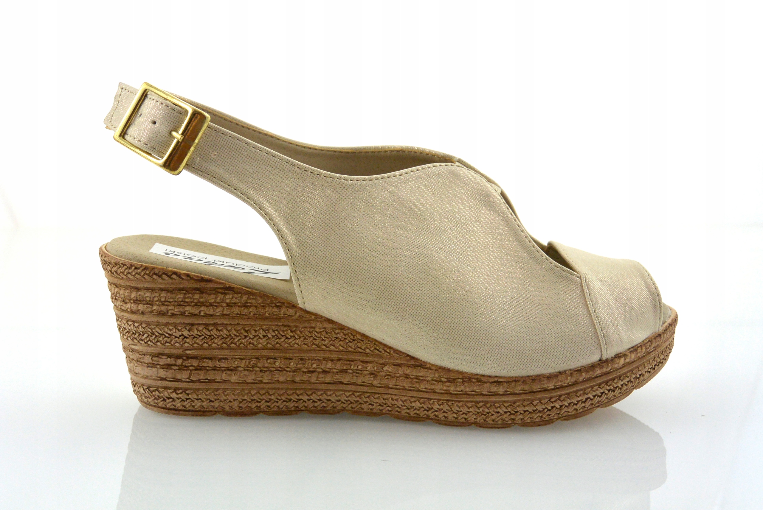 Zlaté Pohodlné Polské Dámské Sandály Na Klínku, velikost 37