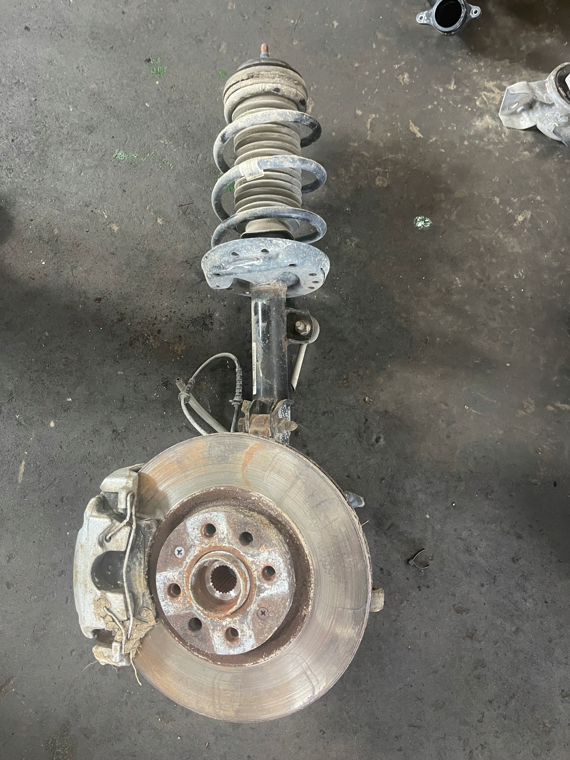 opel CORSA e ADAM левый 1.3 1.4