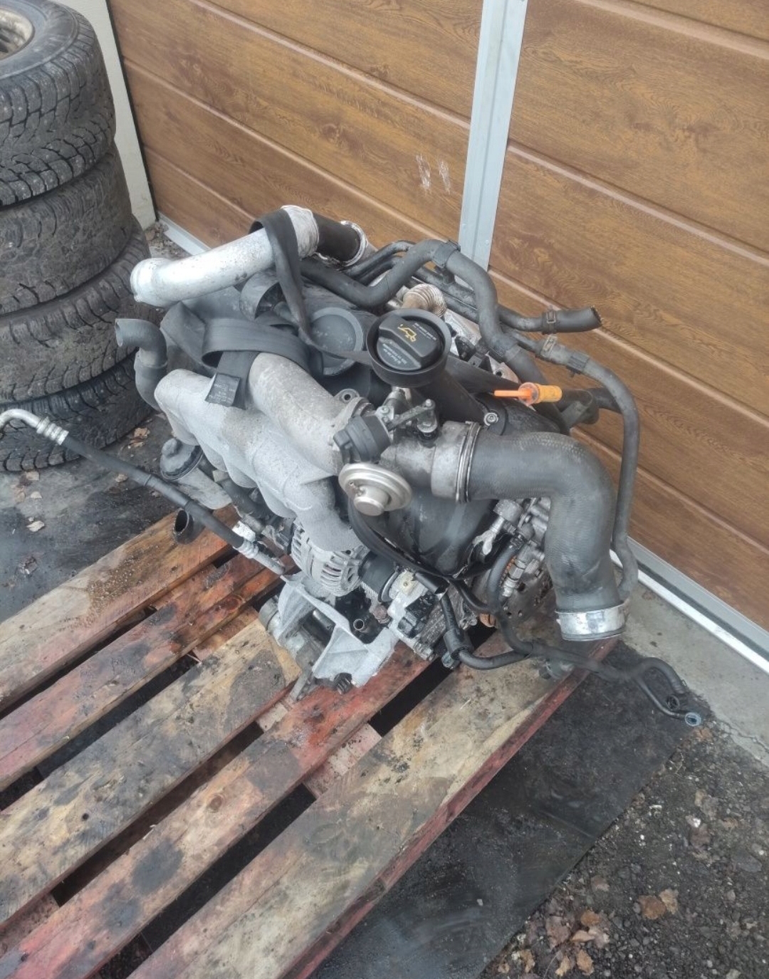 VW T5 engine complete 2.5 TDI AXE 174km przebieg 226tys.