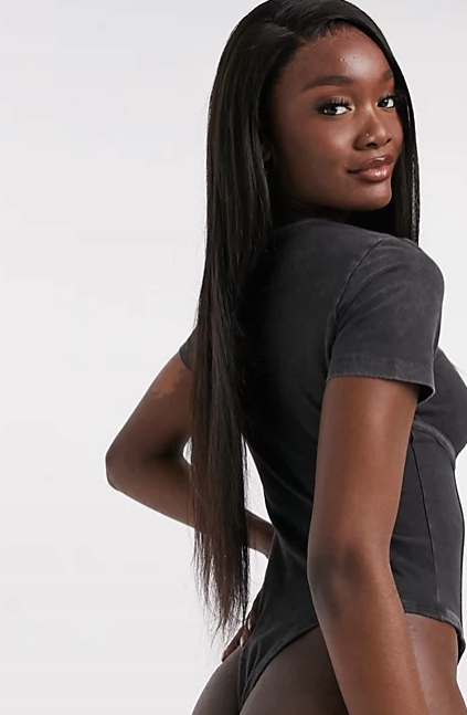 MISSGUIDED_BODY Z EFEKTEM SPRANIA TJF2868 R.S Marka Missguided