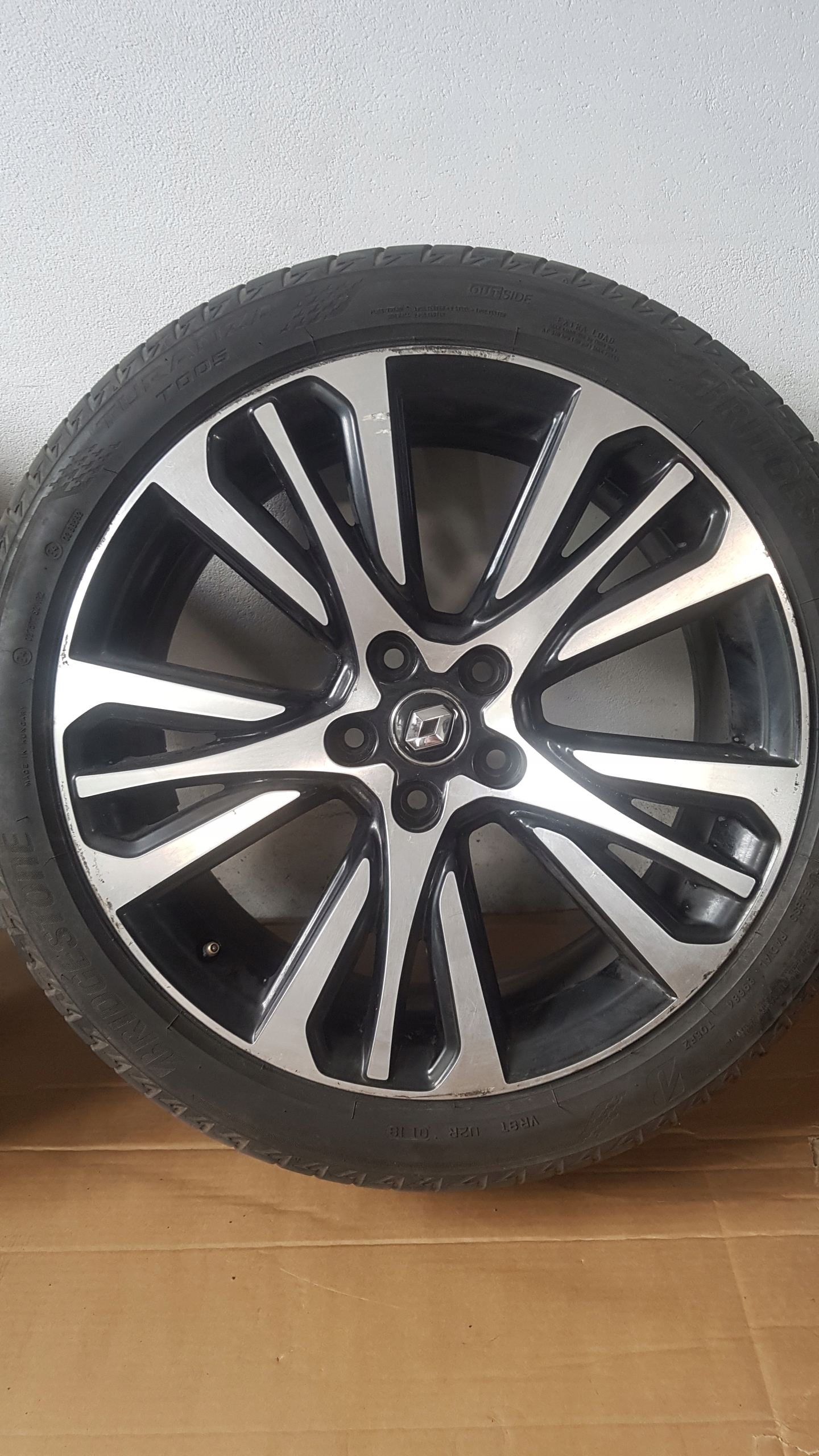 FELGI ALUMINIOWE TALISMAN INITIALE 19'' Rozstaw śrub 5x114.3