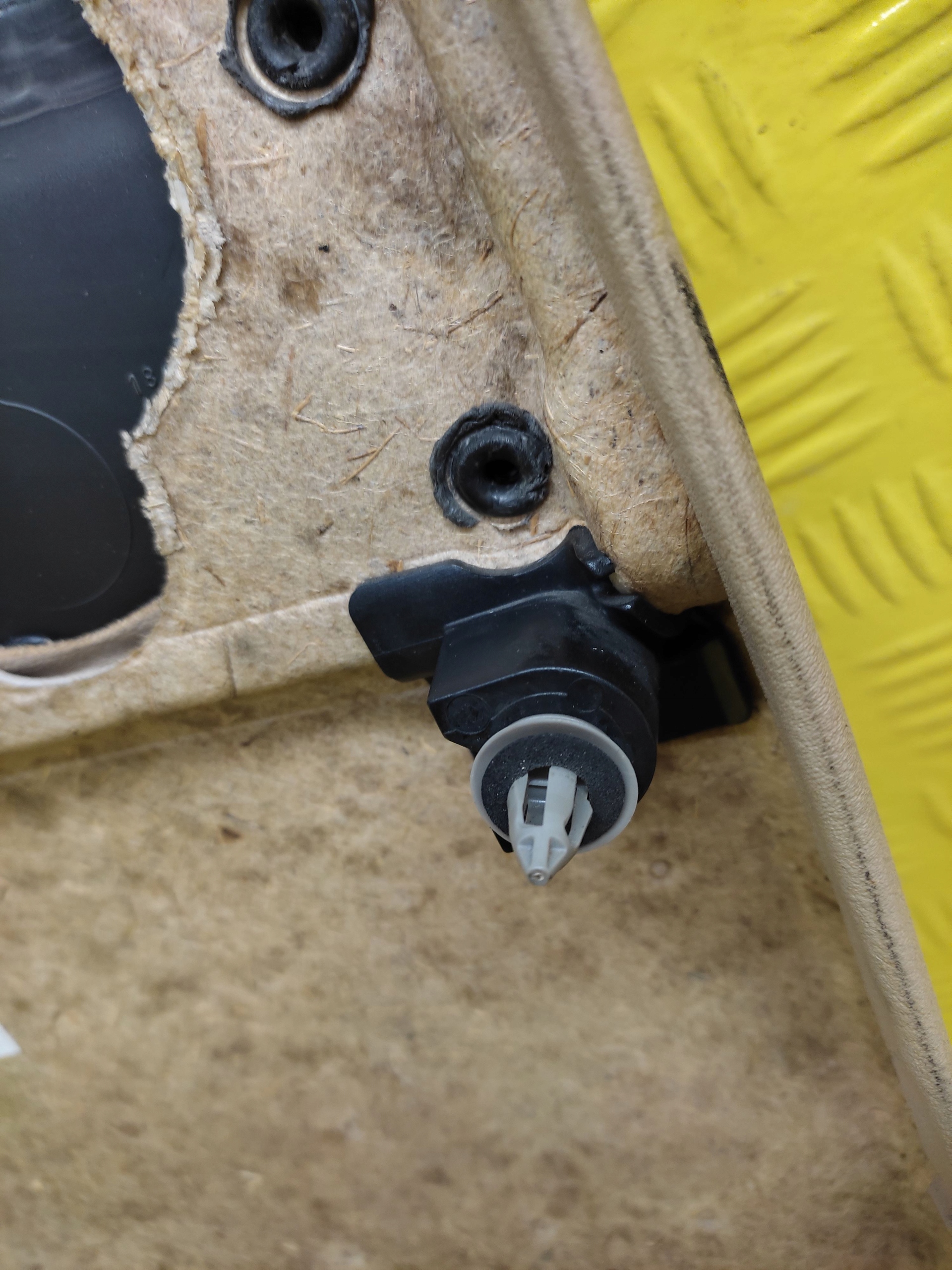 BMW E46 sedan upholstery door right rear part