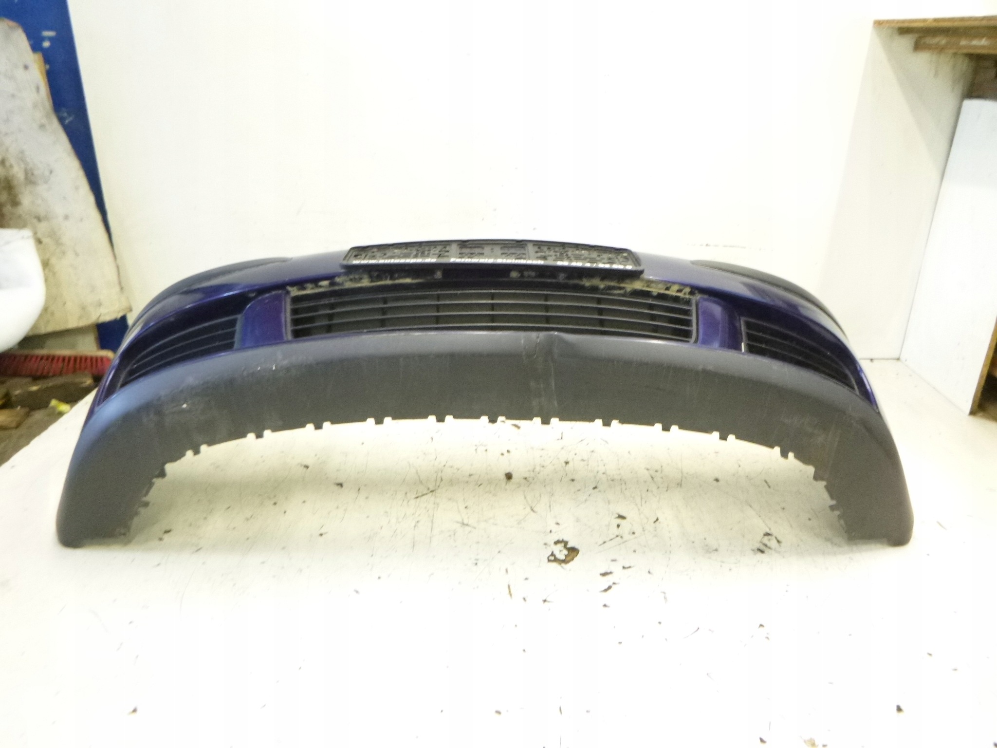 Stoßstange vorne VW GOLF V 5 2004r. blauer 1K0807217 Original