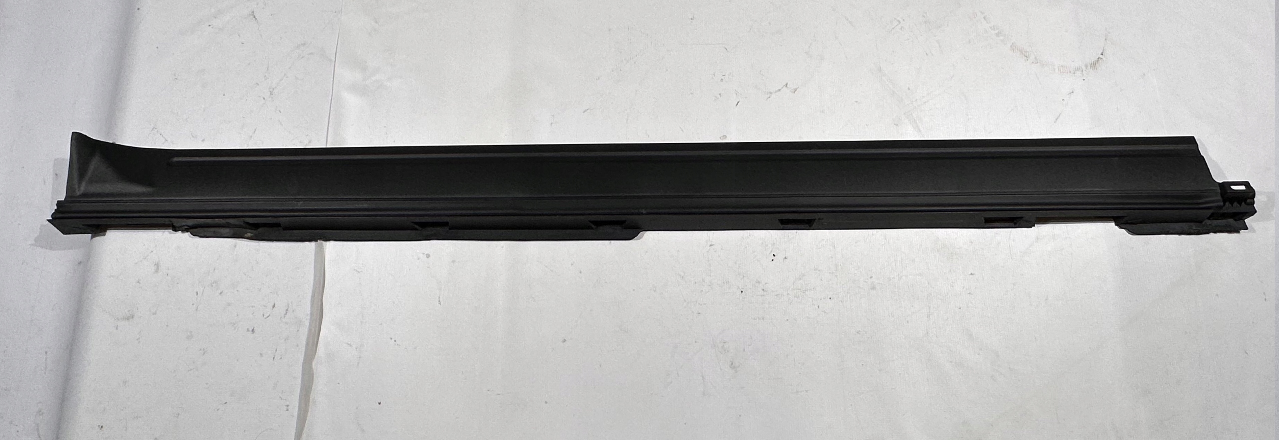 moulding threshold right right side threshold Boczny side Ford Explorer 2020+