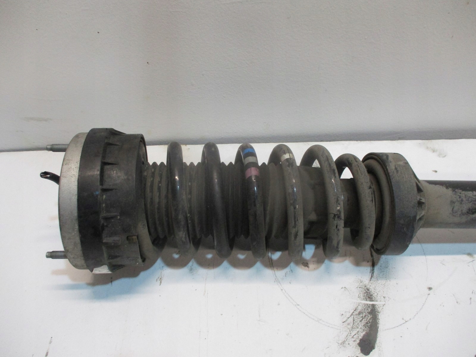 shock absorber AMOR RANGE ROVER VELAR front front left