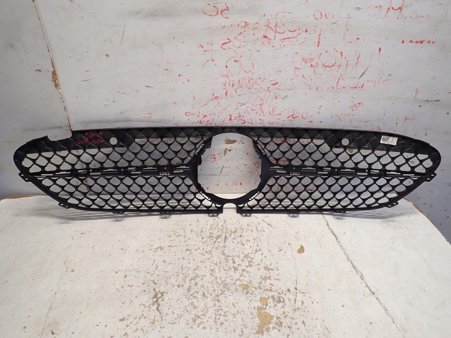 Grill MERCEDES CLE W236 2023- A2368883500