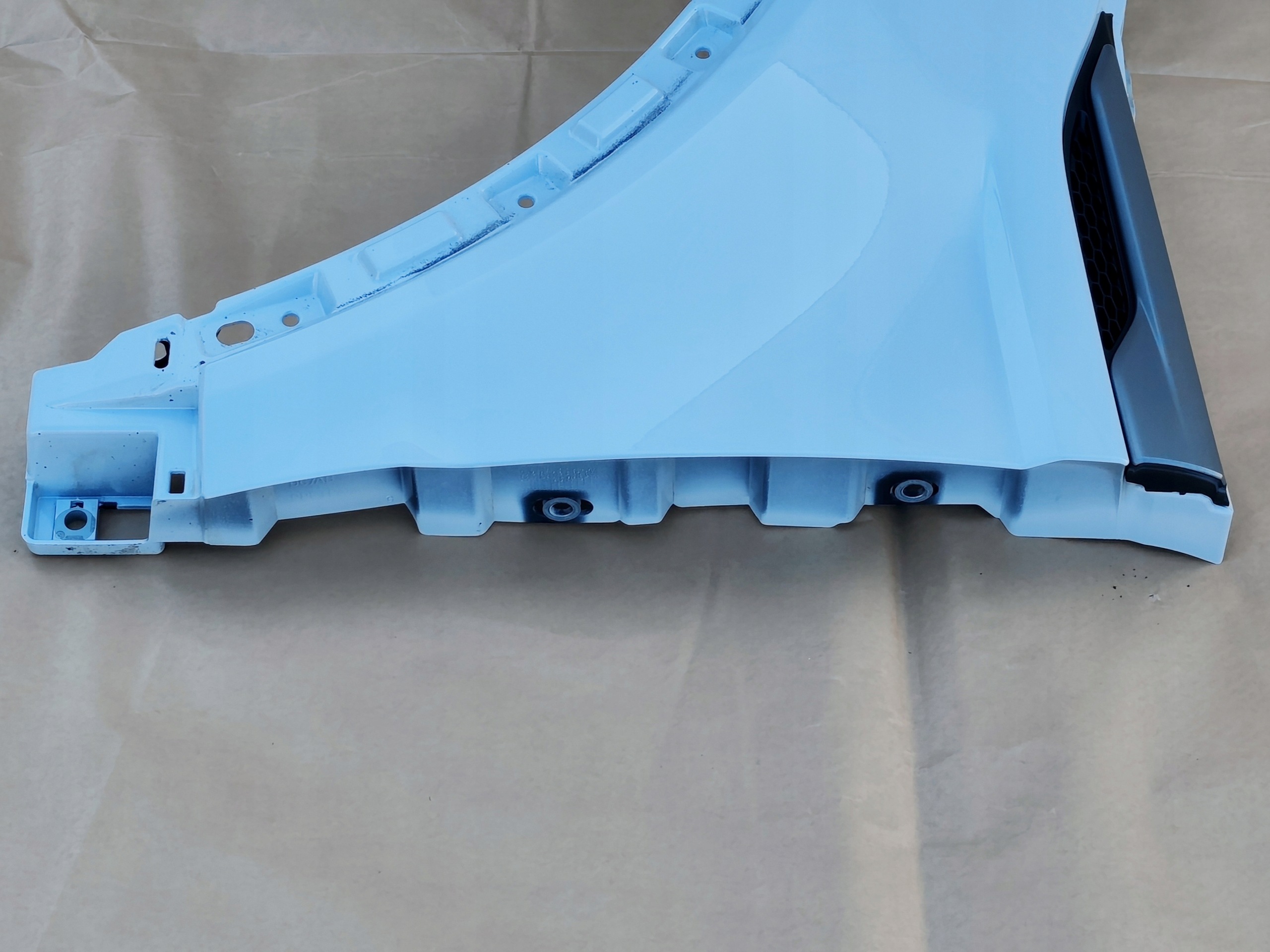 LAND ROVER RANGE ROVER EVOQUE 2011-2018 fender left front BJ32-16006-AG