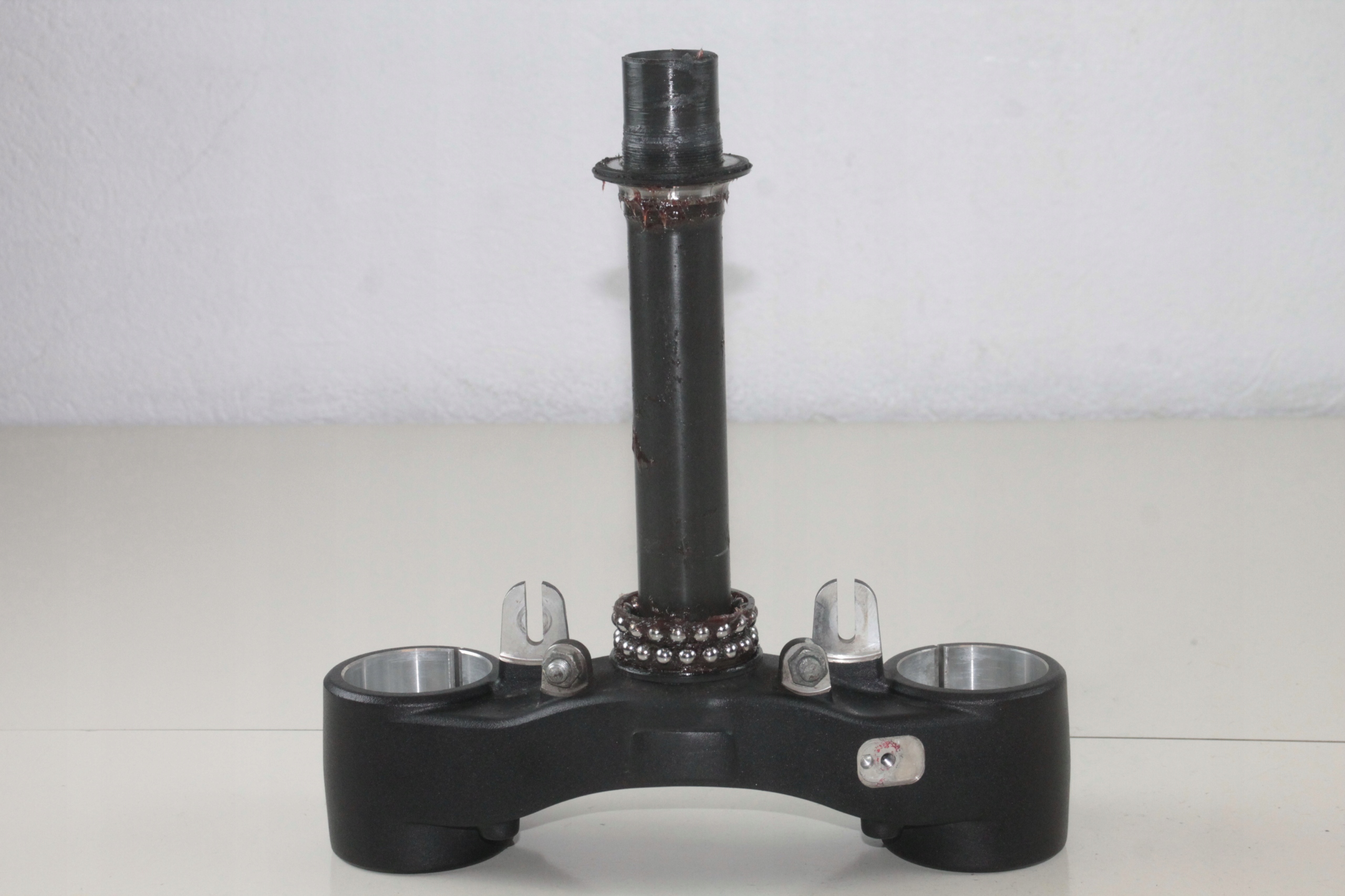 DUCATI MONSTER 821 1200 PÓŁKA DOLNA