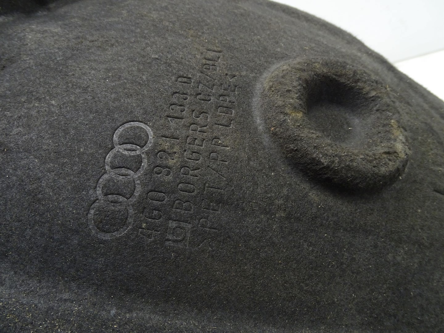 mudguard left front left front AUDI A6 C7 4G 4G0821133D