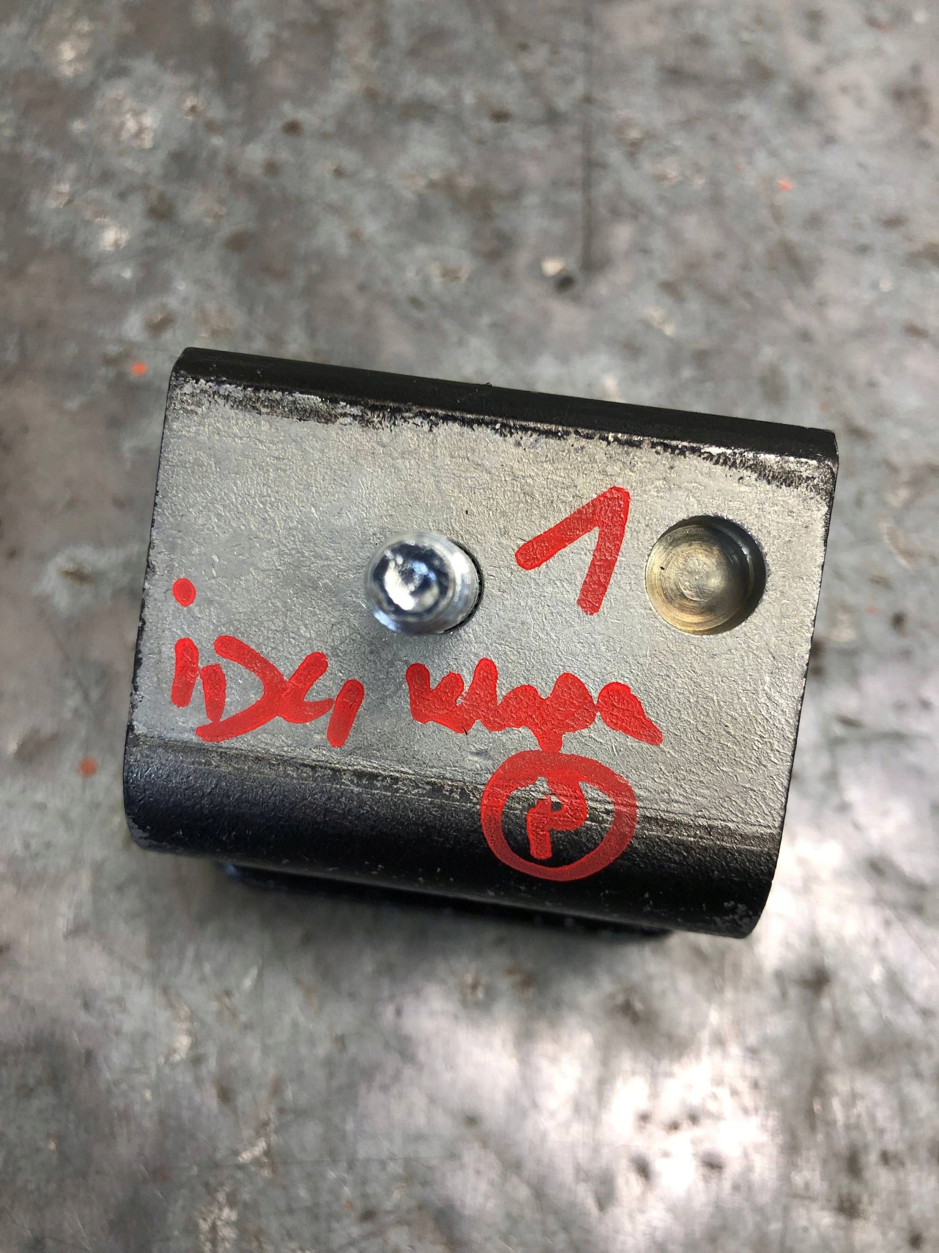 hinge bonnet boot VW ID4 ID.4 11A827301