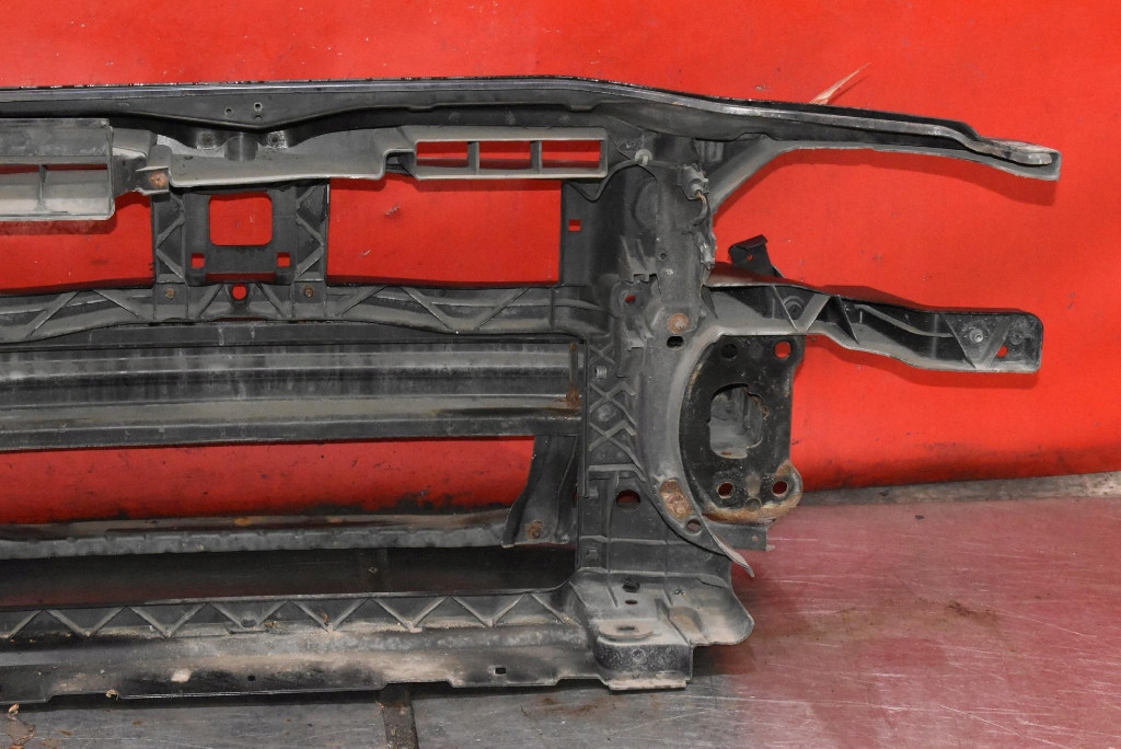 support panel for radiators pillar sider lock VW PASSAT B6 2.0 TDI 140 KM 05-10