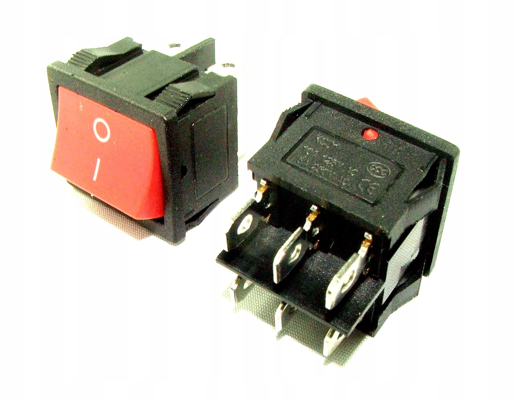 

Przełącznik Kołyskowy On-on 6 Pin Czerwony