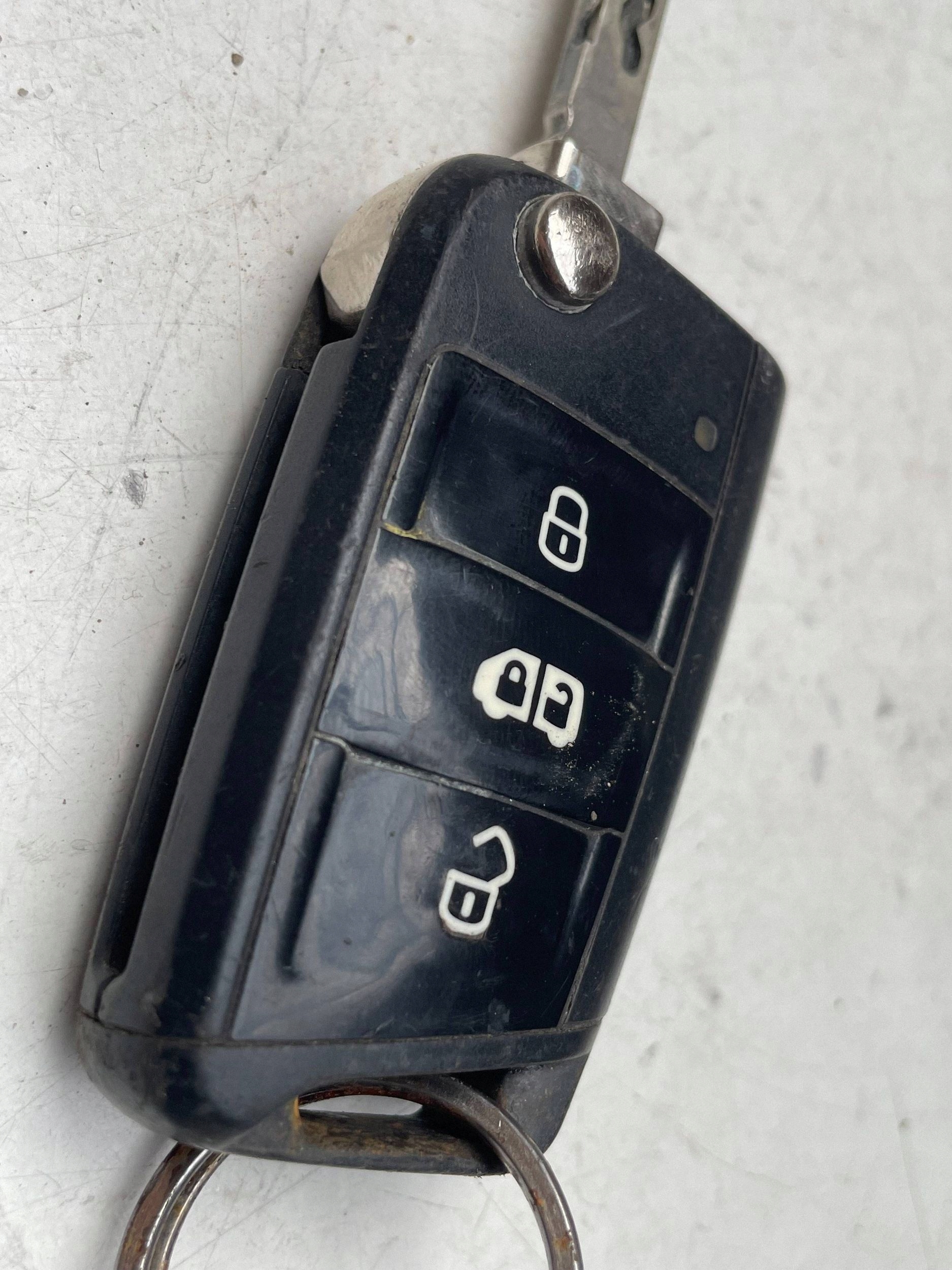 ignition VW CADDY IV 1K0905851 2.0 150KM key !J
