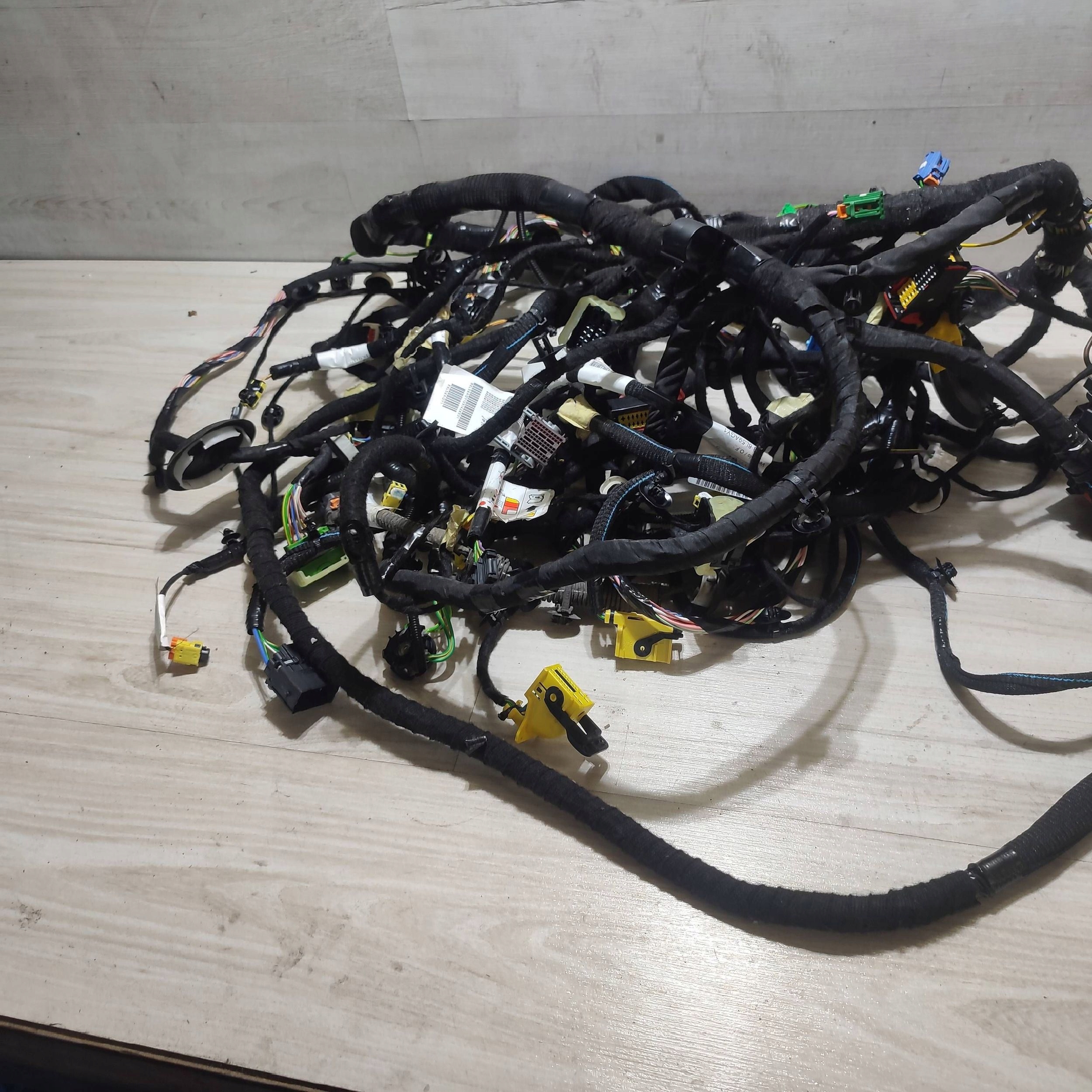 cablaggio interna Peugeot Rifter 9822973780