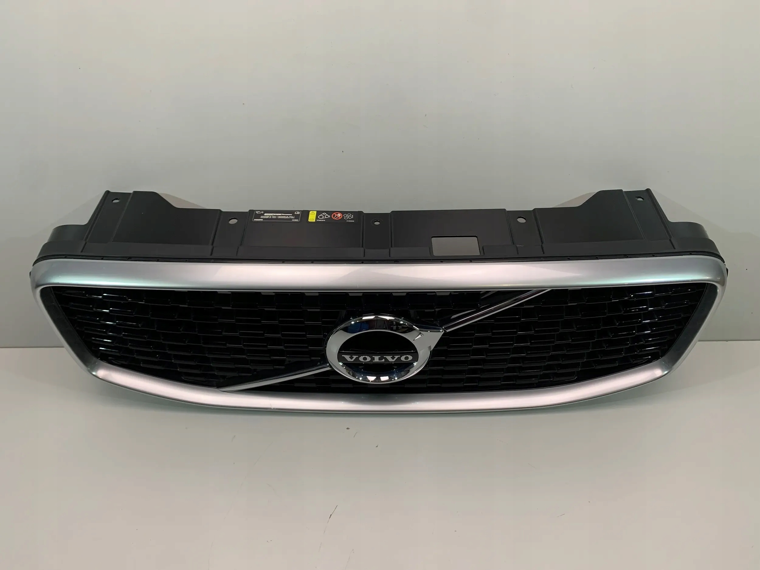 Volvo XC60 Kühlergrill FRONTGRILL Kühlergitter - Thumbnail 2