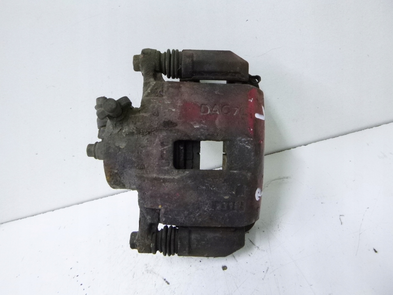 caliper brake front Chevrolet Rezzo 1.6 2004r.
