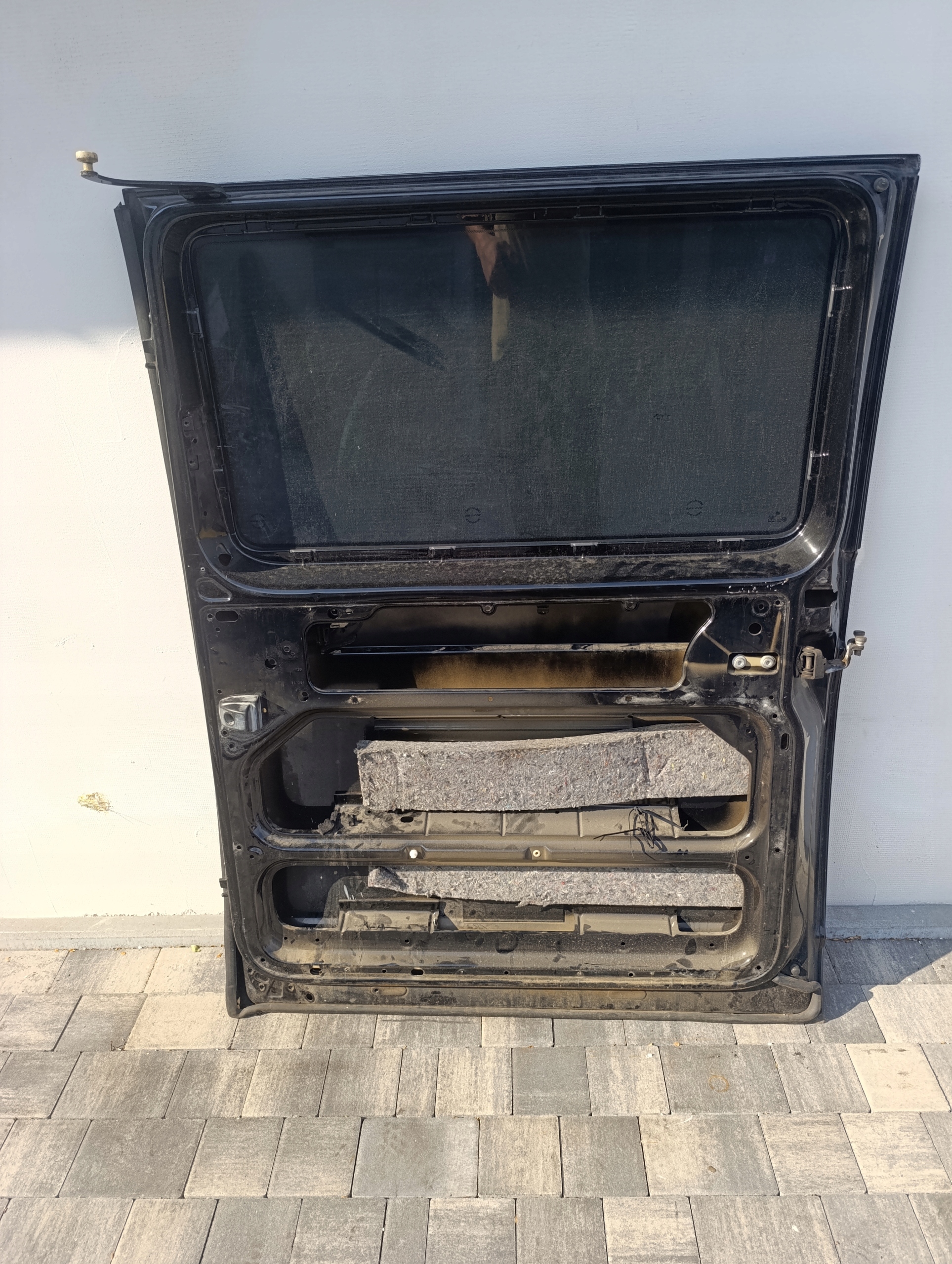 VW T5 door sliding right black,