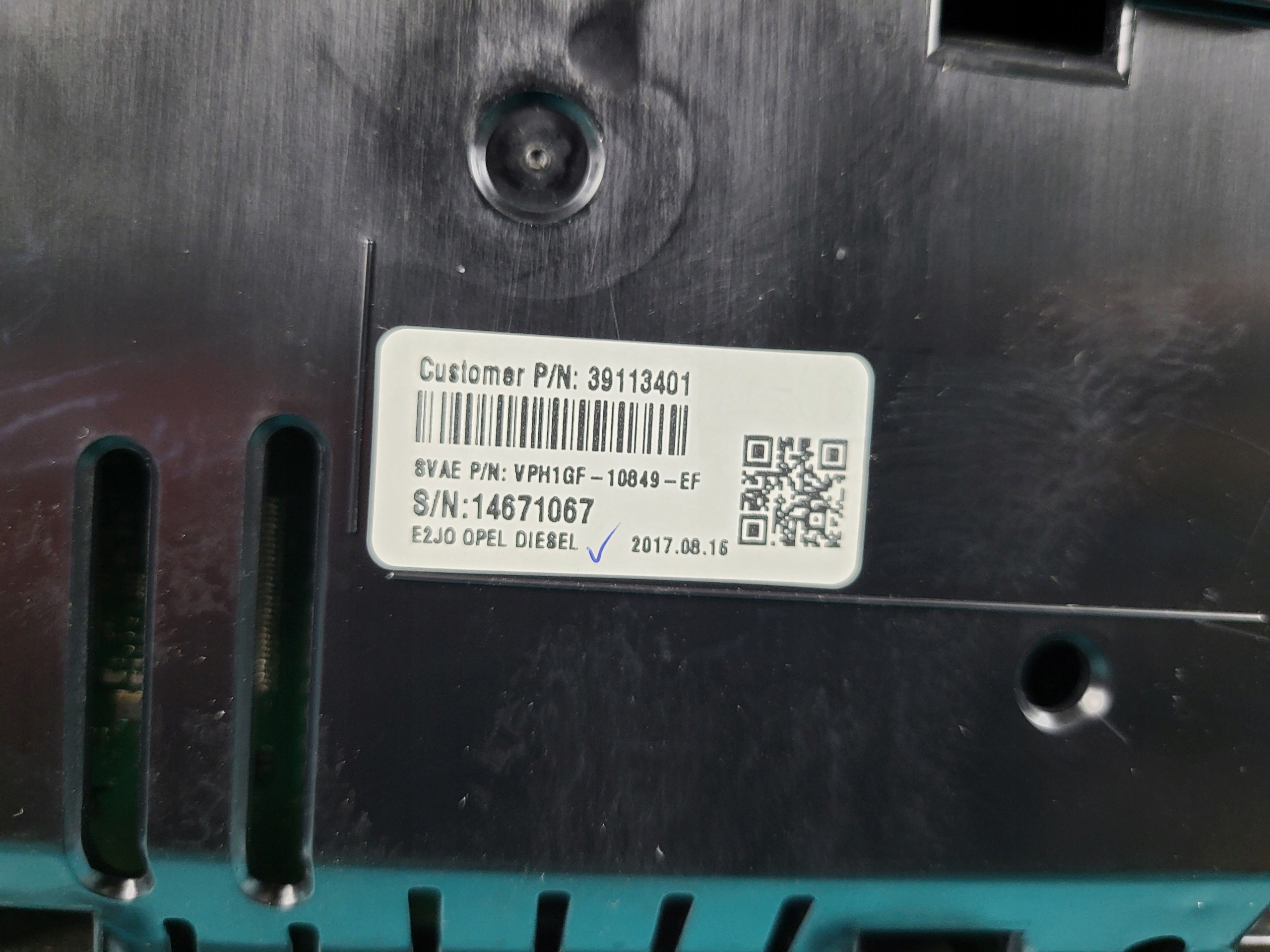 opel INSIGNIA B 17r спидометр 2.0 европа 39113401