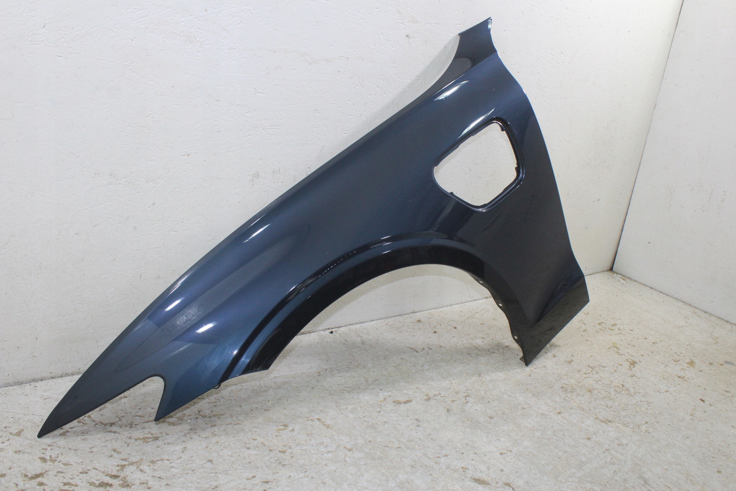 Volvo V60 II S60 II spoiler in Hybrid fender left front front