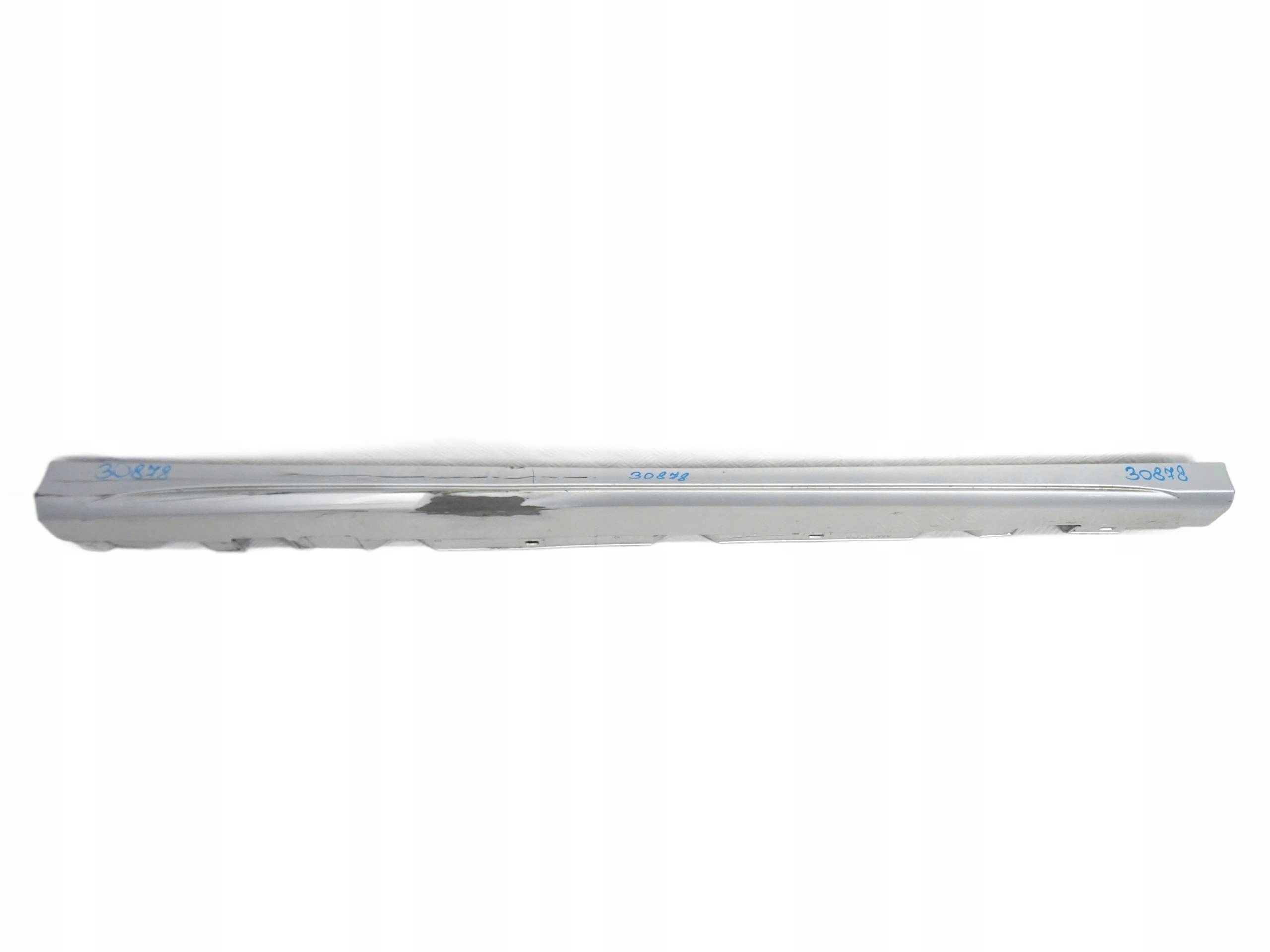 Mercedes CLA 118 AMG moulding threshold right