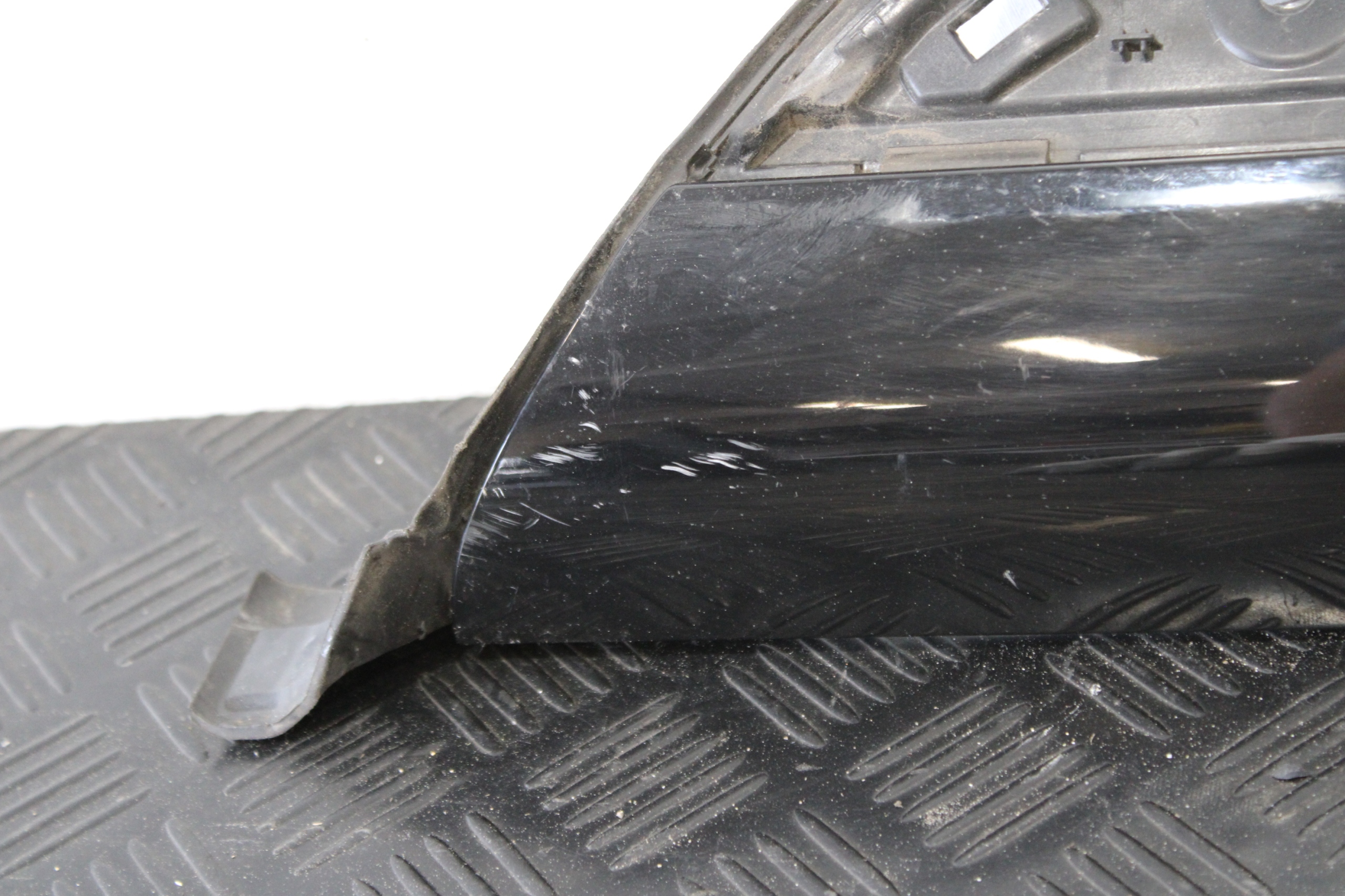 cap cover pillar A right front 9834286380 CITROEN C5 AIRCROSS