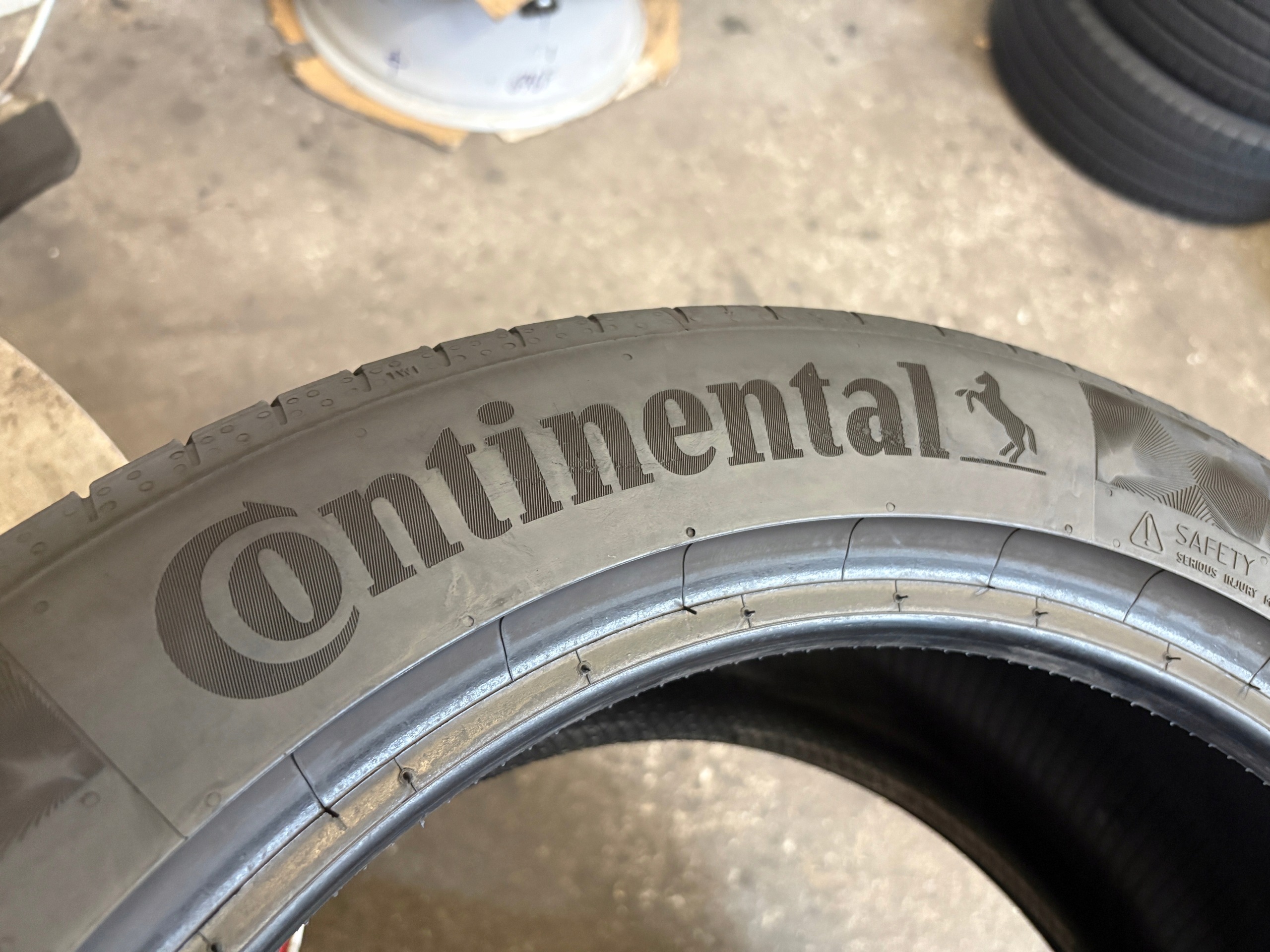 2 tyres summer 245/45R18 Continental PremiumContact 6 7mm