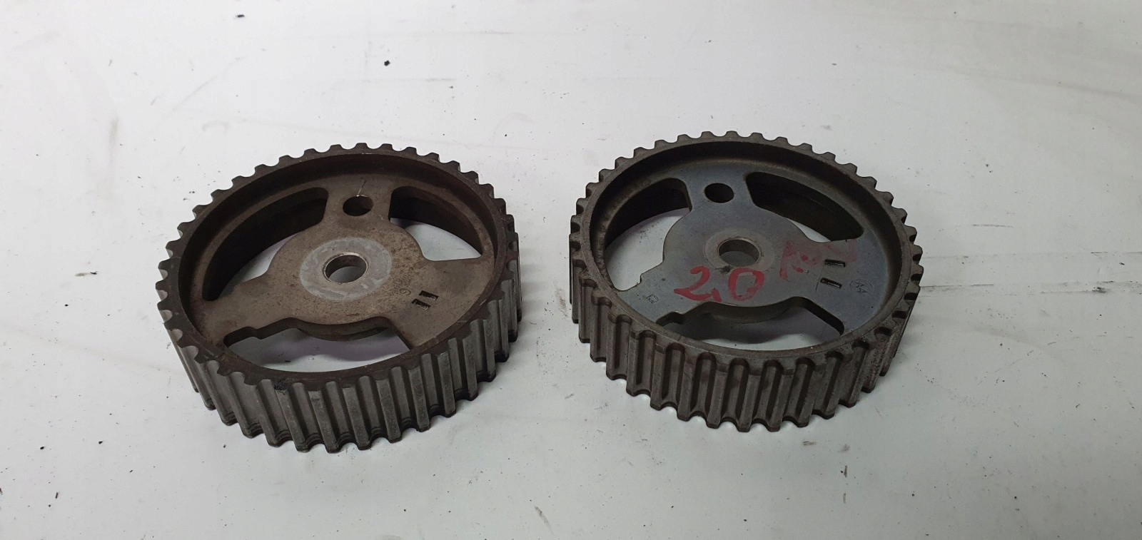 Citroen C5 XSARA 1,8 2,0 16V колесо распределительного вала