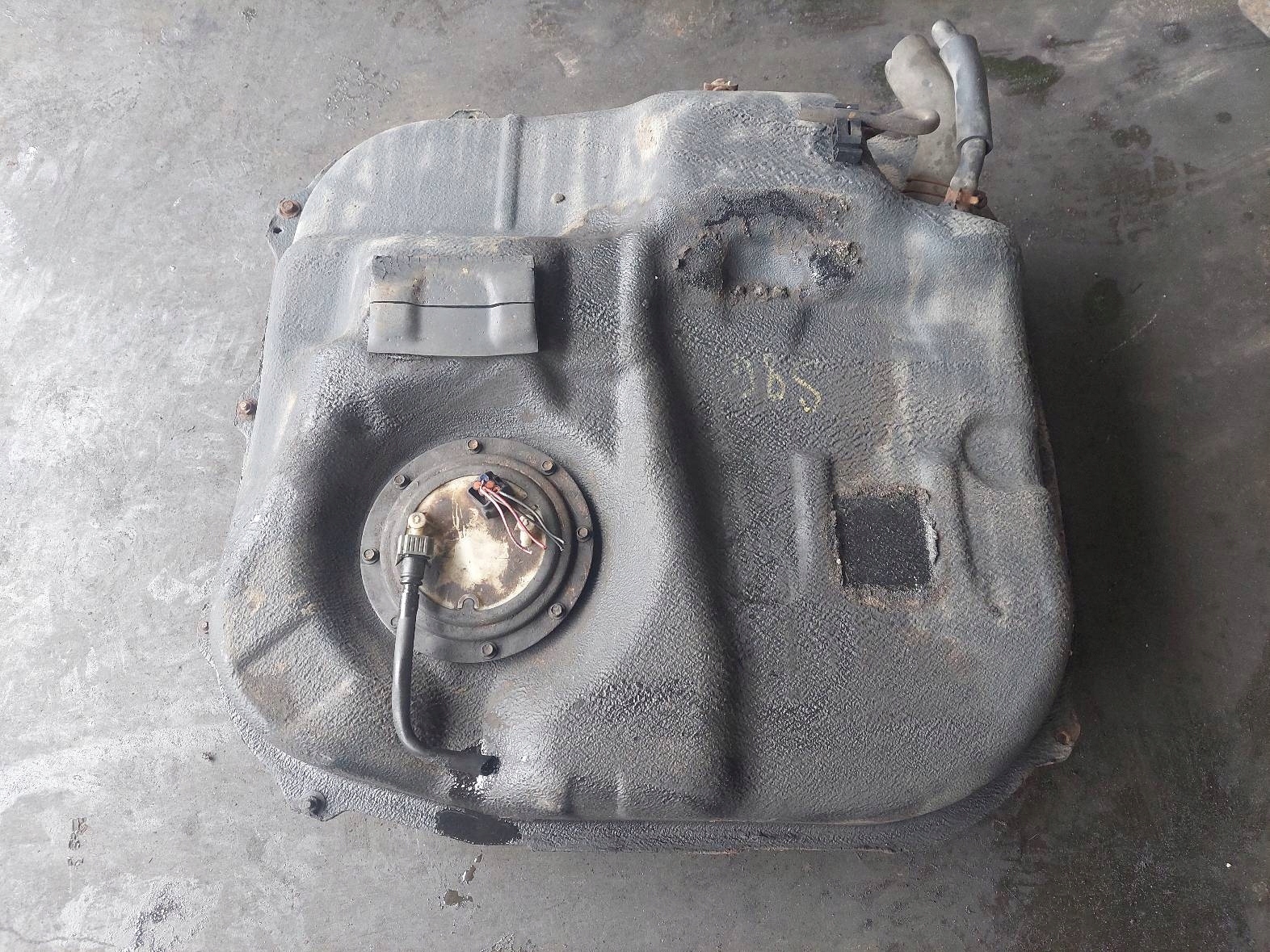 BAK ZBIORNIK PALIWA + POMPKA METALOWY KIA PROCEED I CEED I 3D 1.6 CRDI