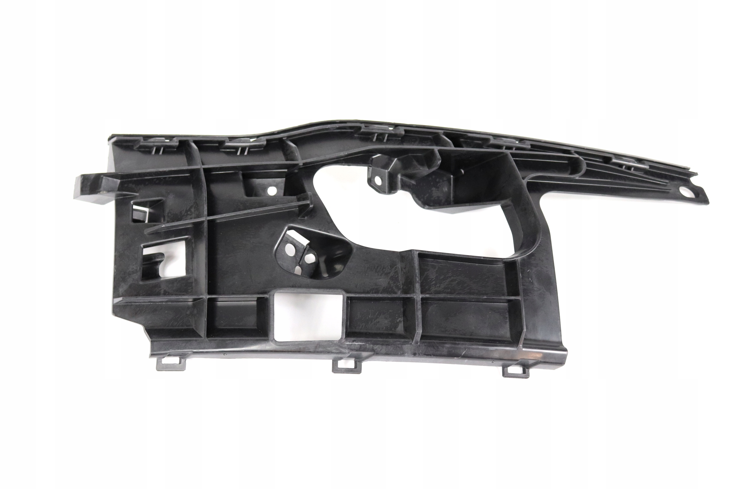 4G8807096A - Крепление в бампере передний AUDI A7 C7 правый SLINE