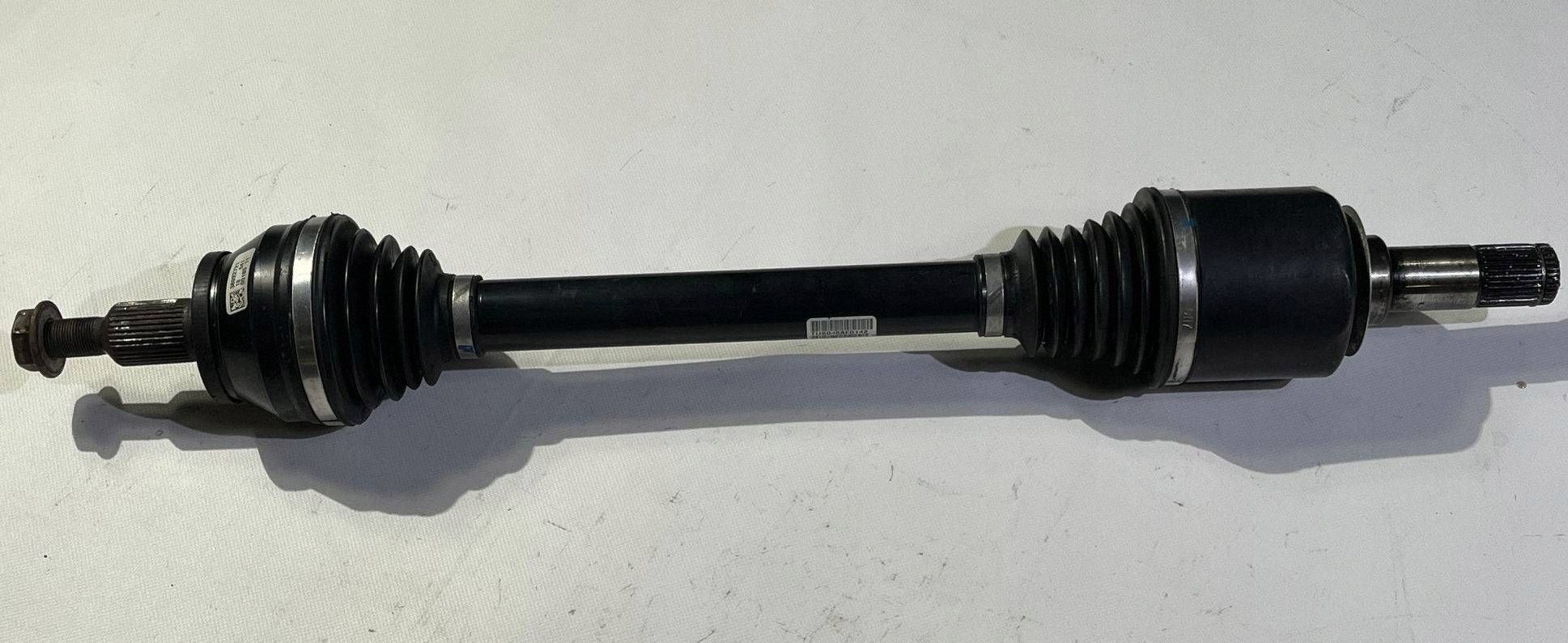 semi-axis rear left Dodge Charger Challenger 6.4 SRT P53010749AA