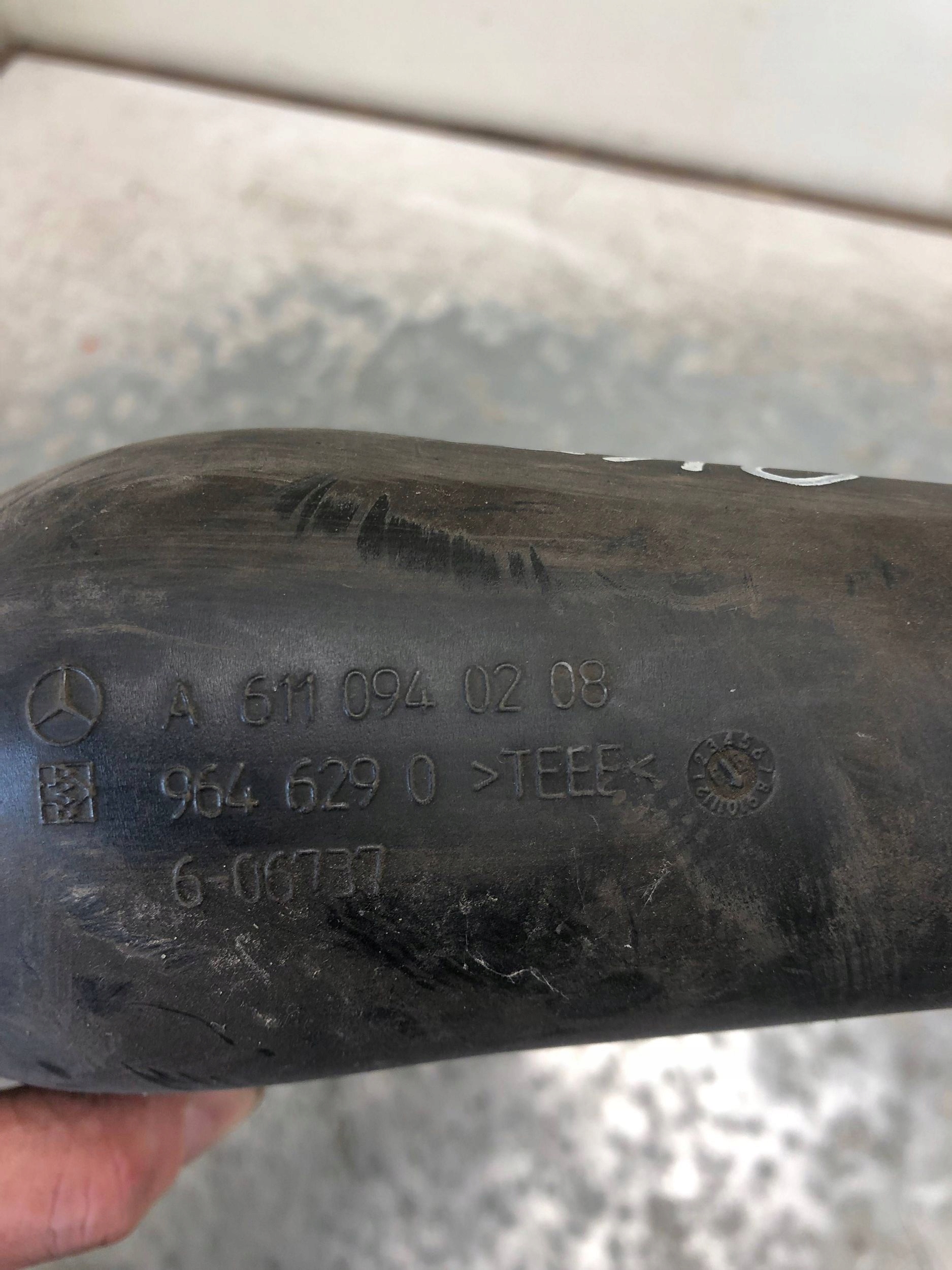 pipe air hose MERCEDES W210 A6110940208