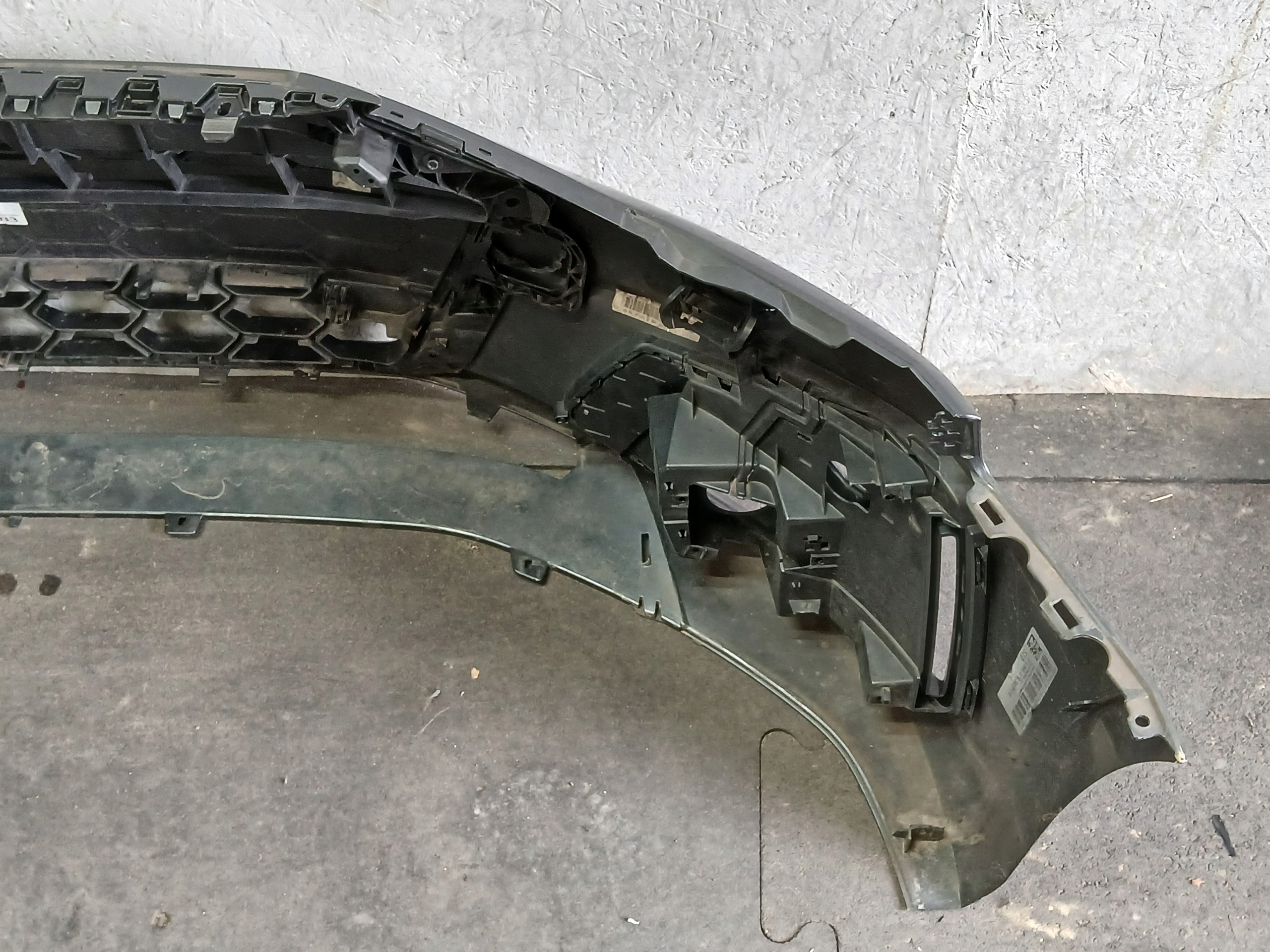 bumper front AUDI A4 8W0 B9 S LINE LIFT 19