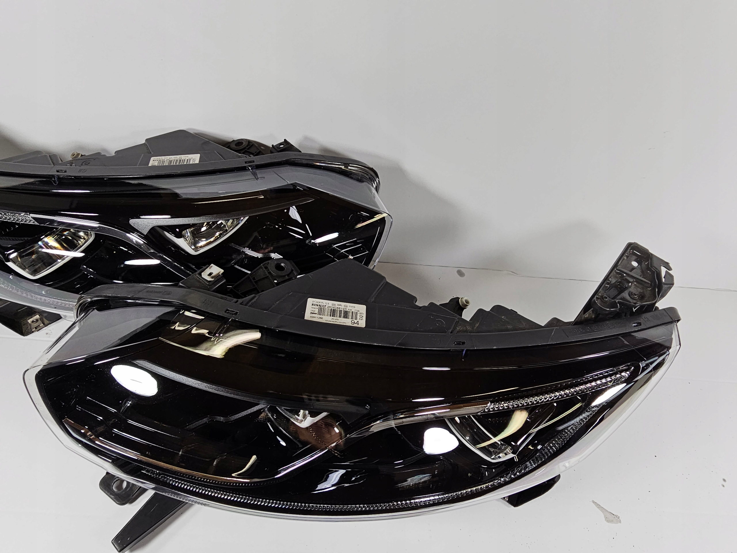 ESPACE V LAMPA FULL LED KOMPLET 260608819R Producent części Renault