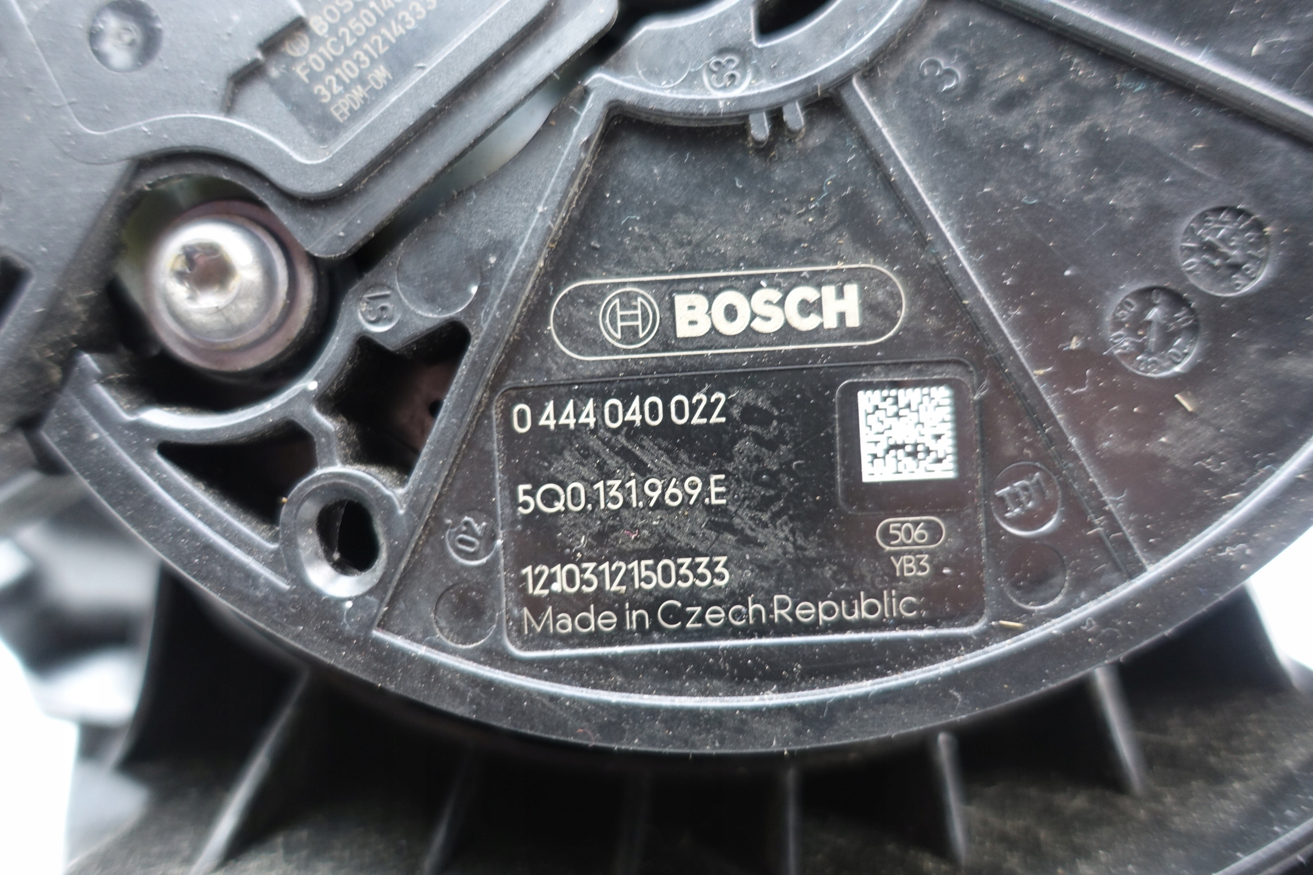 Behälter ADBLUE VW CADDY IV 2020- 2K7 5R3131877C