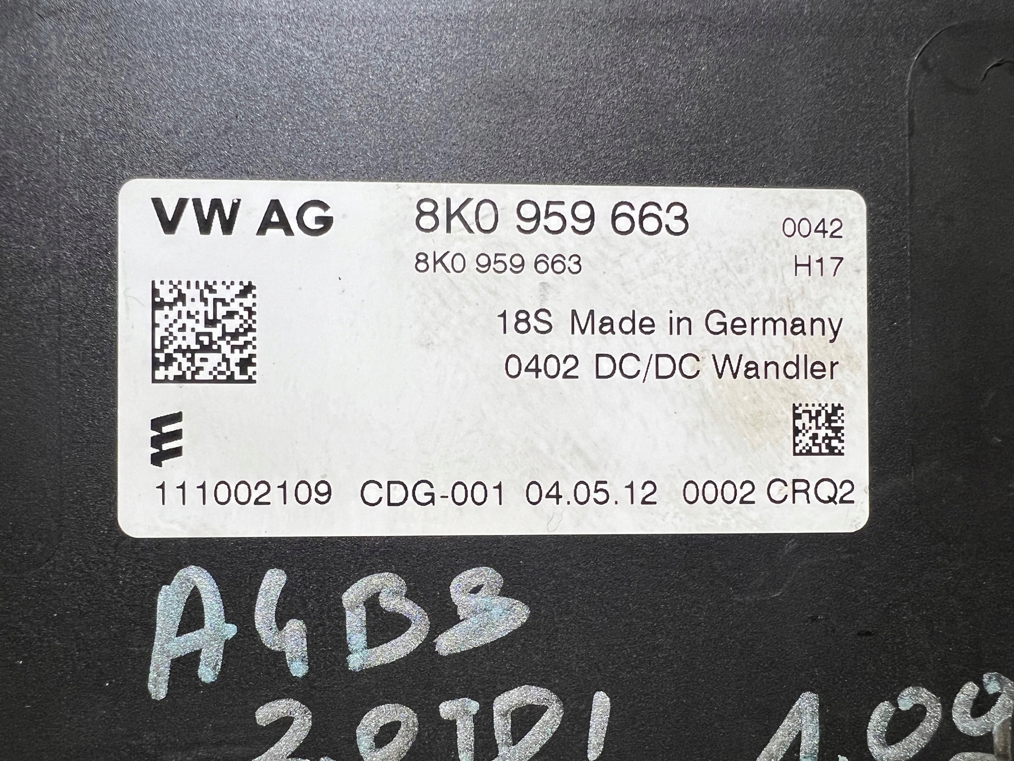 AUDI A3 8P A4 A5 A6 Q5 STABILIZATOR control unit voltage module 8K0959663