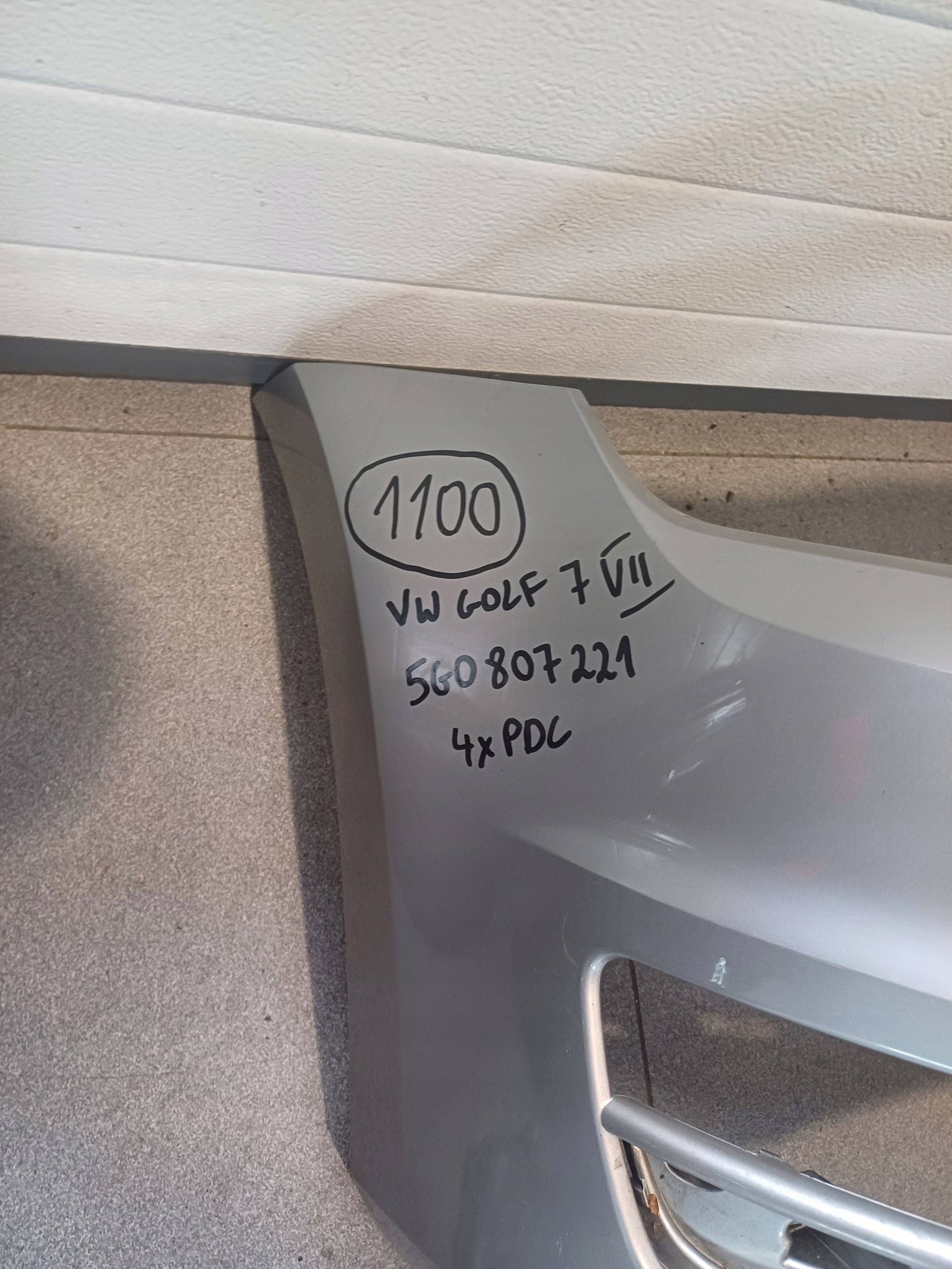 nárazník předek přední VW GOLF 7 VII 5G0807221 4 X PDC